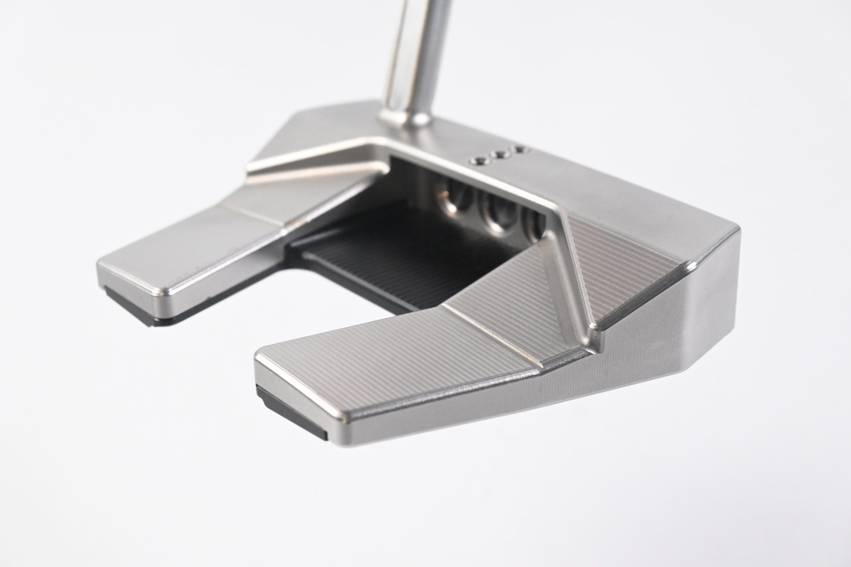 Scotty Cameron 2024 Phantom 5.5 Putter / 33 Inch