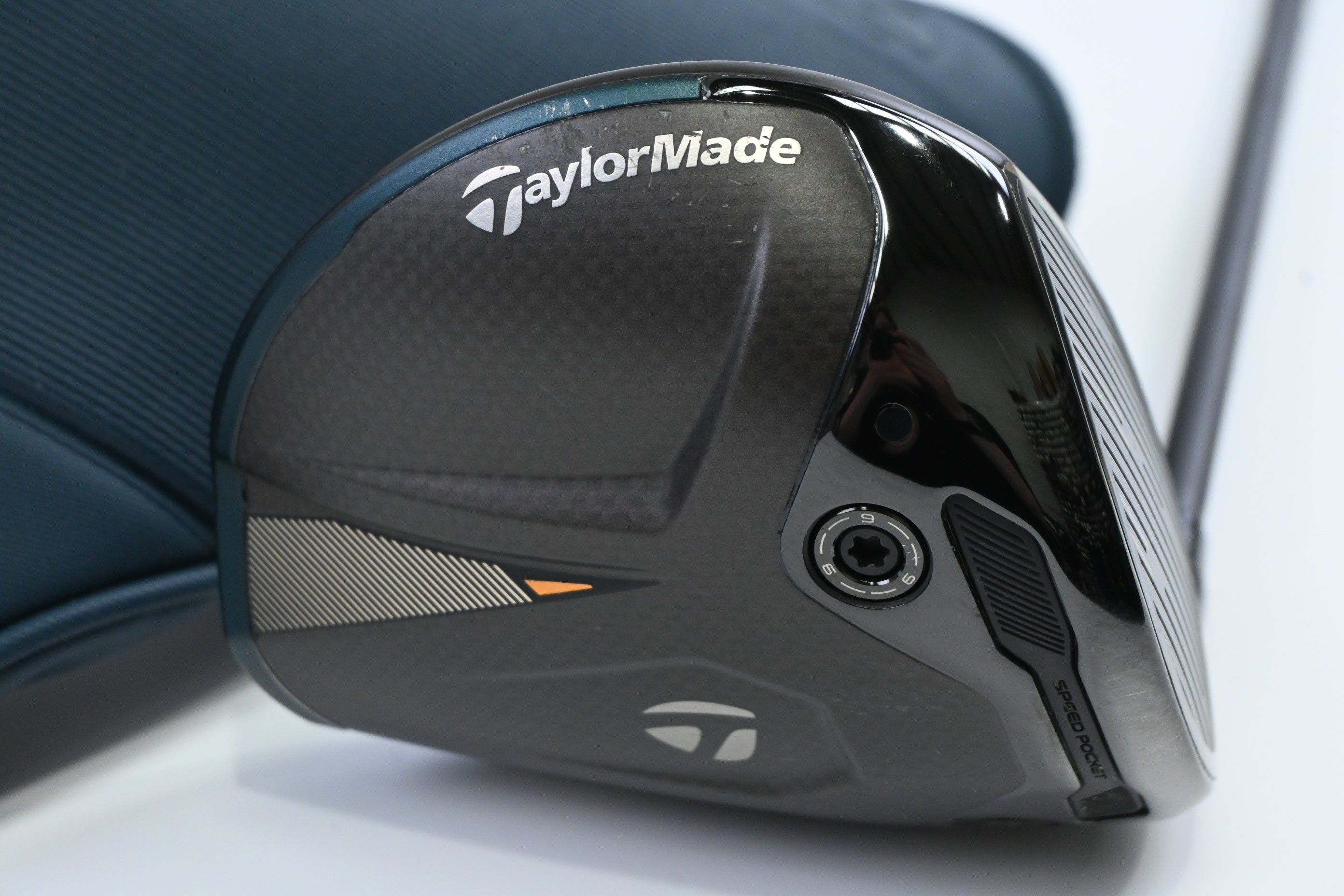 Taylormade Qi4D Driver / 9 Degree / TX-Flex HZRDUS Smoke Green 70 Shaft