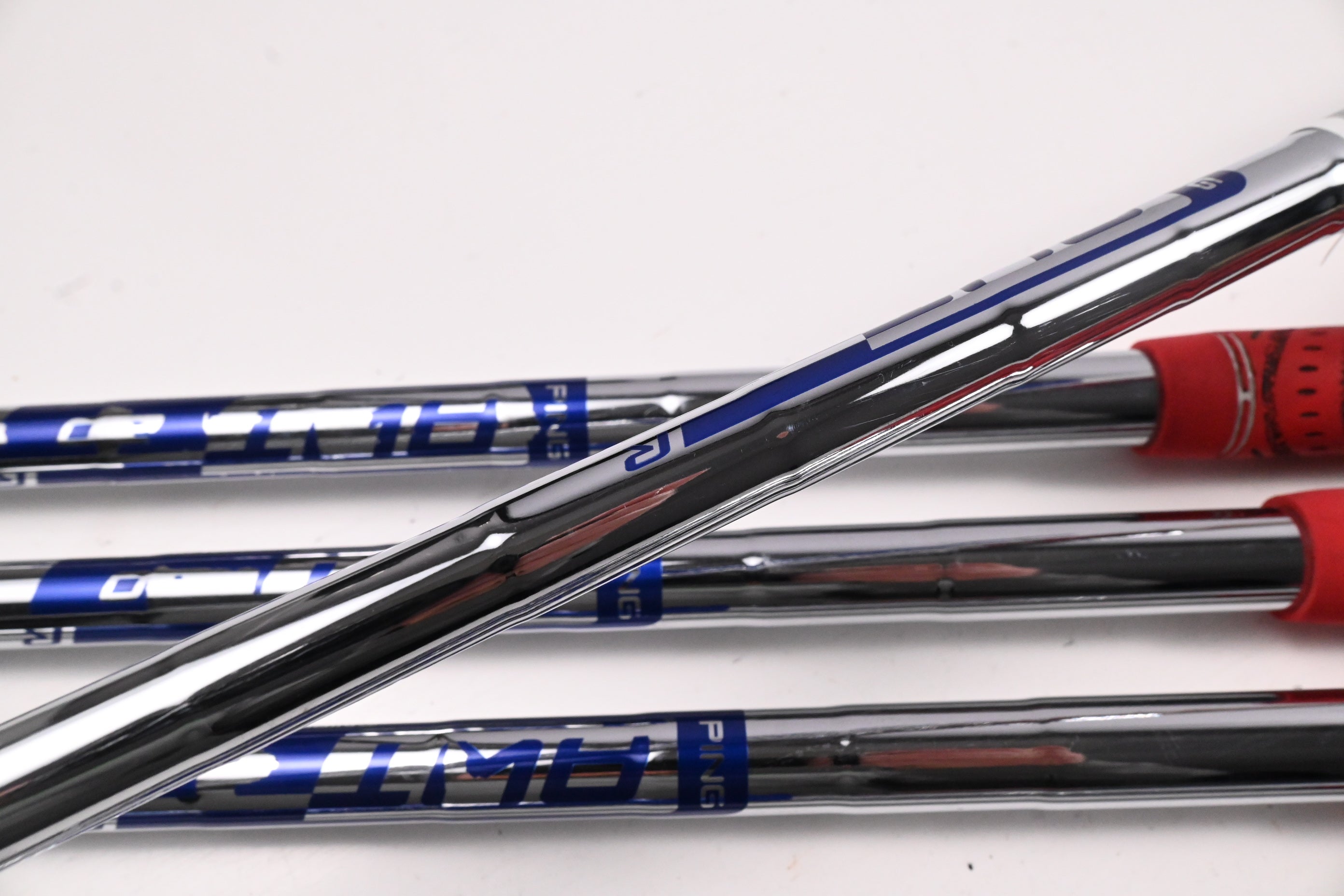 Ping i230 Irons / 4-PW / Blue Dot / Regular Flex Ping AWT 2.0 Shafts