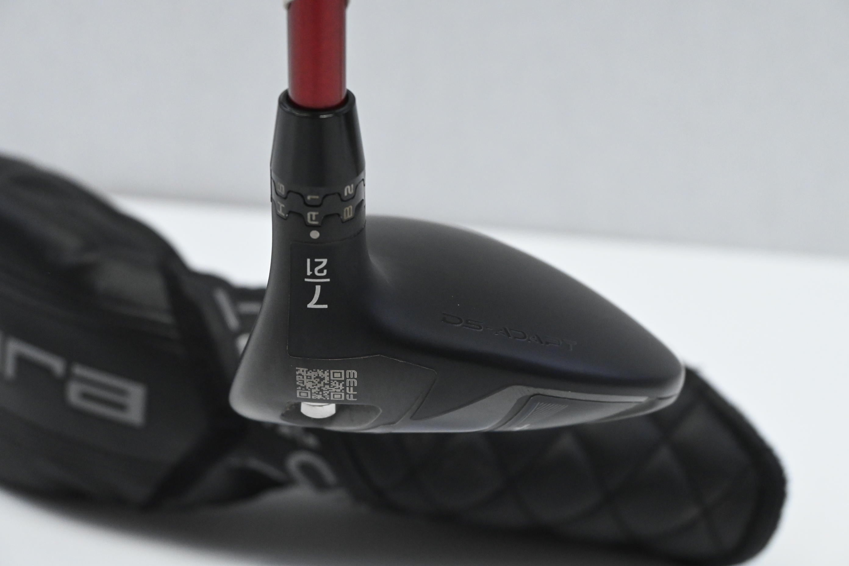 Cobra DS-Adapt X #7 Wood / 21 Degree / Regular Flex Denali Red 50 Shaft