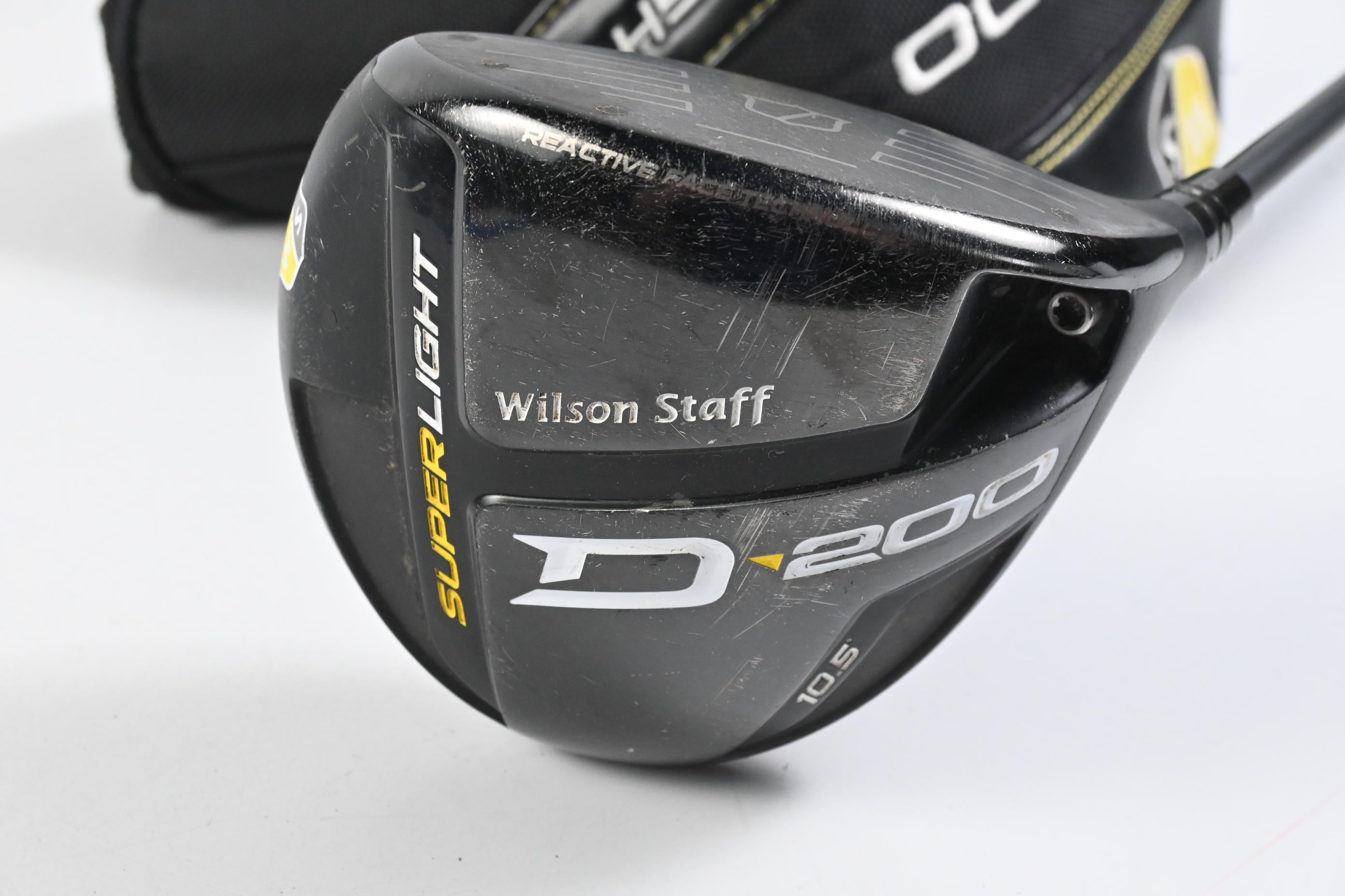 Wilson D200 Driver / 10.5 Degree / Regular Flex Fujikura Vista Pro 49 Shaft