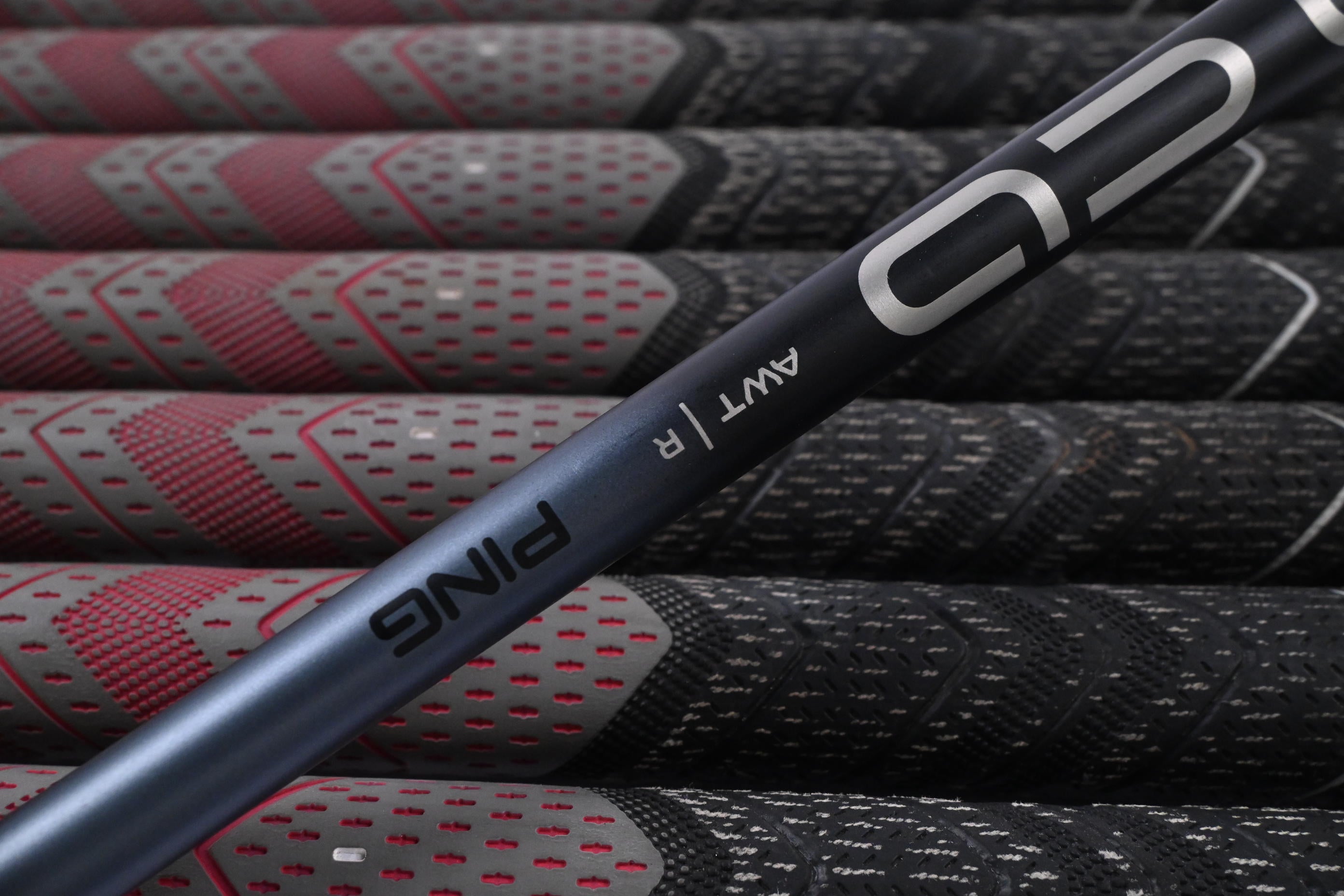Ping i525 Irons / 4-PW+GW / Black Dot / Regular Flex Ping Alta CB Slate Shafts