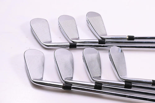 Titleist 718 CB/MB Combo Irons / 4-PW / X-Flex AMT Tour White X100 Shafts