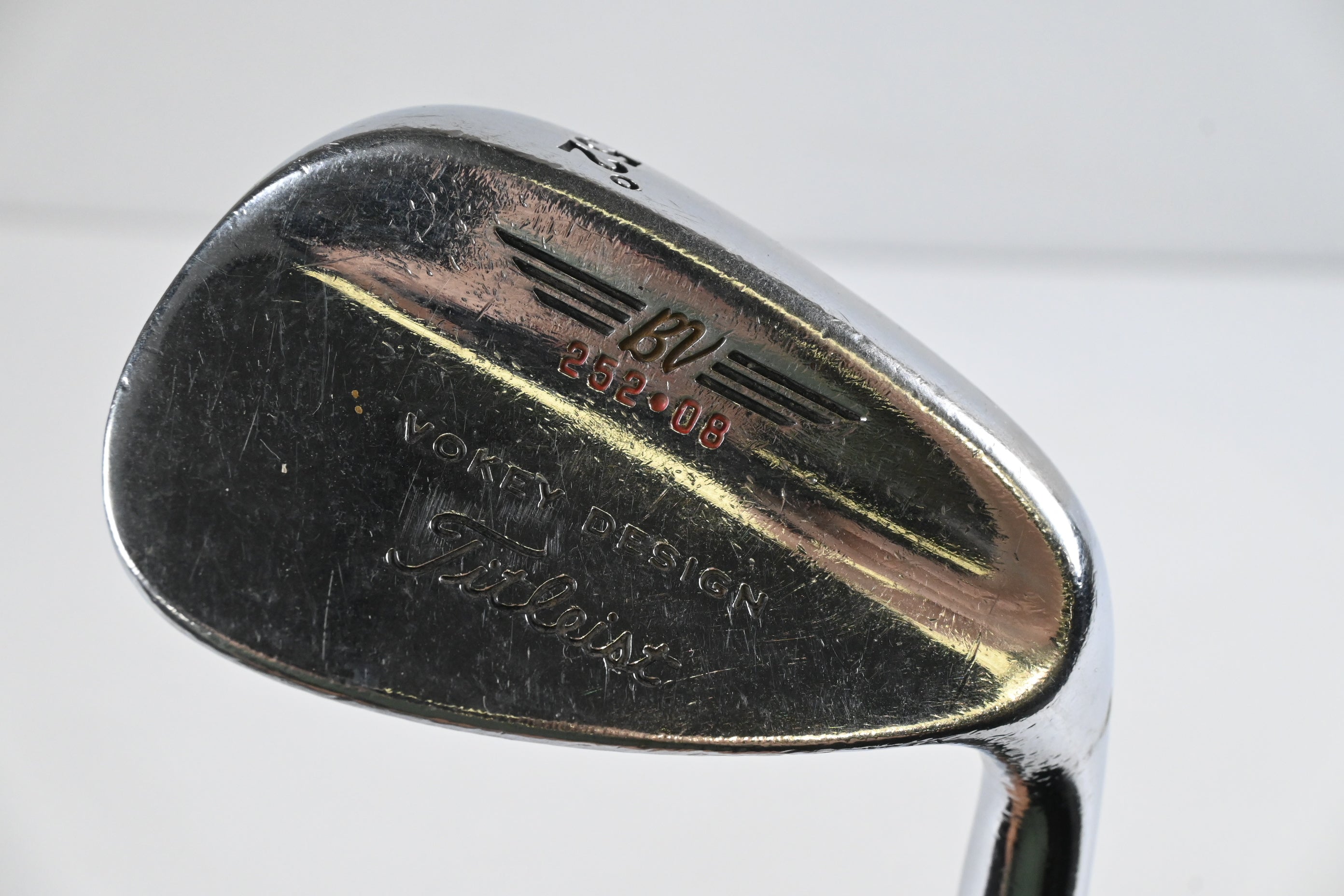 Titleist Vokey Design Gap Wedge / 52 Degree / Wedge Flex Dynamic Gold Shaft