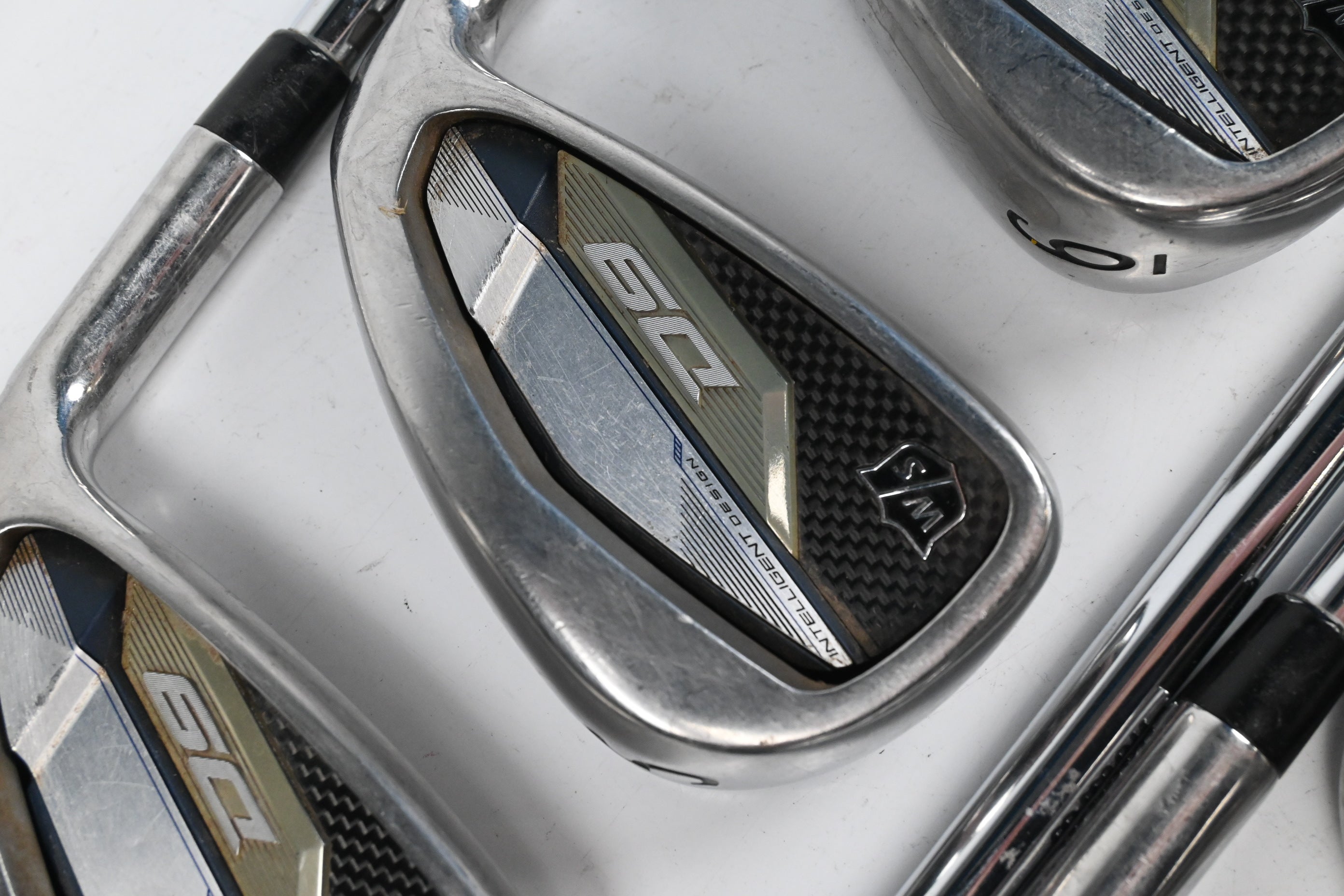 Wilson D9 Irons / 4-PW / Stiff Flex Dynamic Gold 120 S300 Shafts