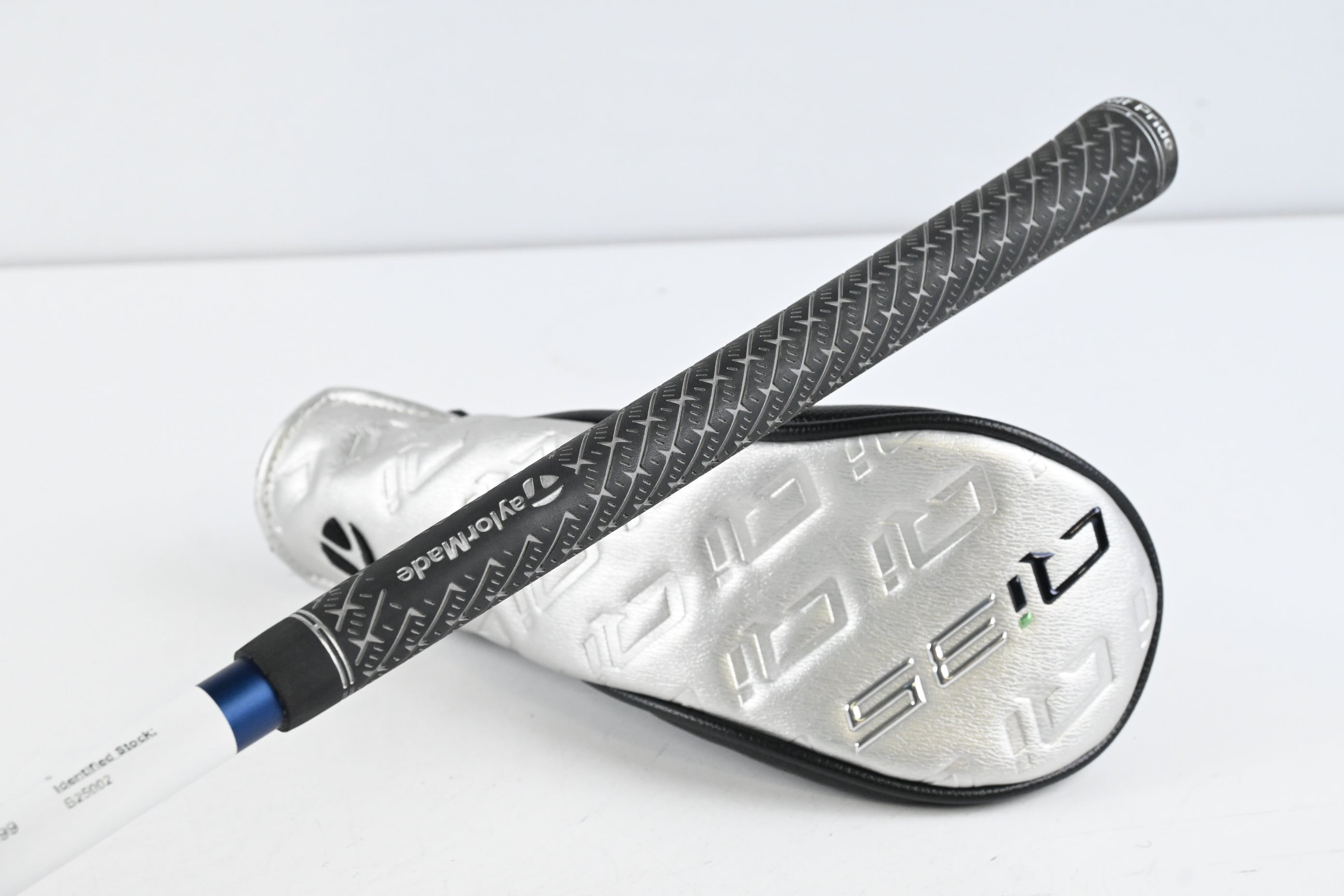 Left Hand Taylormade Qi35 #4 Hybrid / 22 Degree / Stiff Flex Fujikura Ventus 7