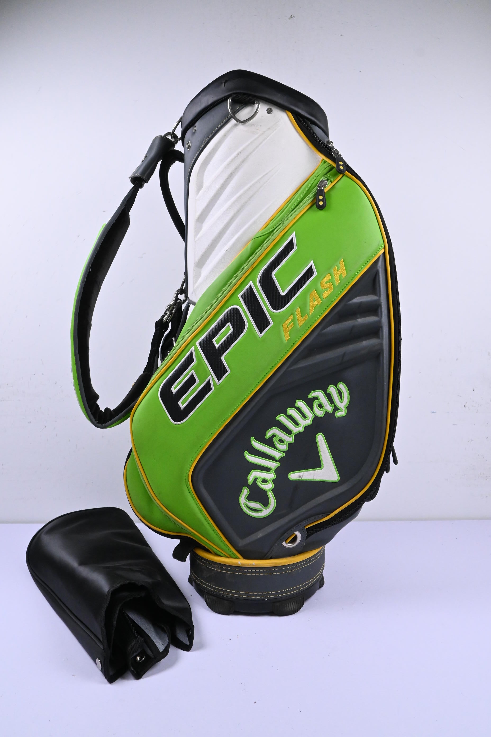 Callaway Epic Flash Tour Bag / 6-Way Divider / Green, White & Grey