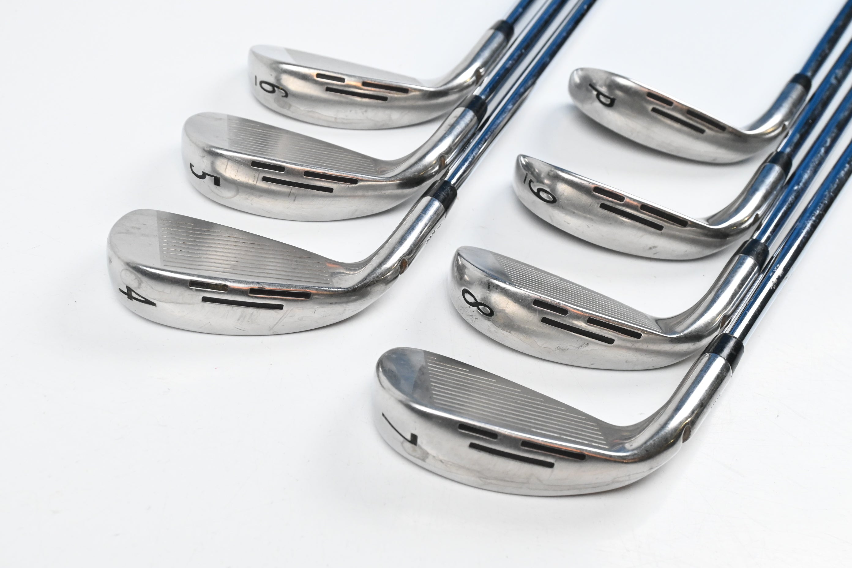 Wilson D9 Irons / 4-PW / Stiff Flex Dynamic Gold 120 S300 Shafts