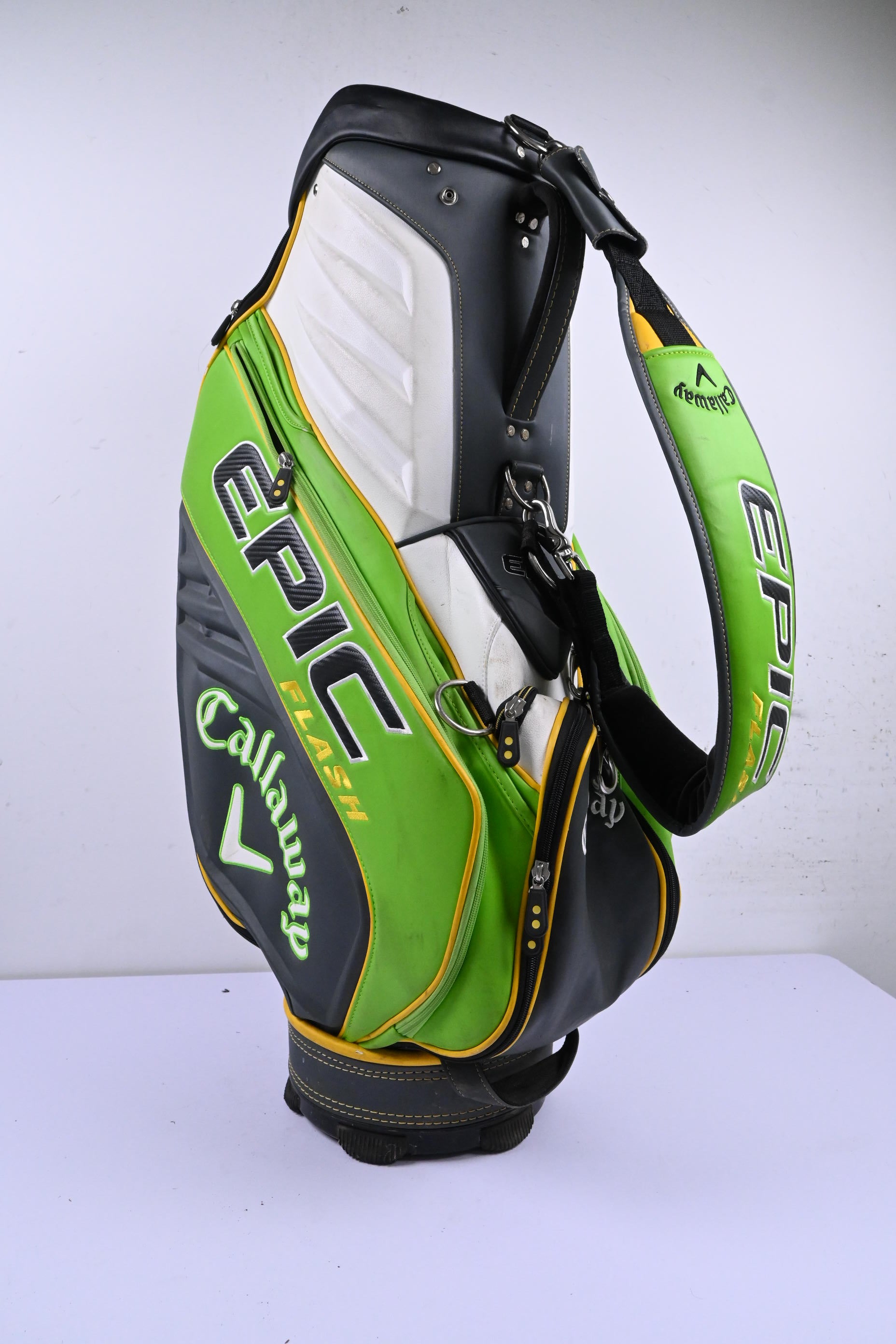 Callaway Epic Flash Tour Bag / 6-Way Divider / Green, White & Grey