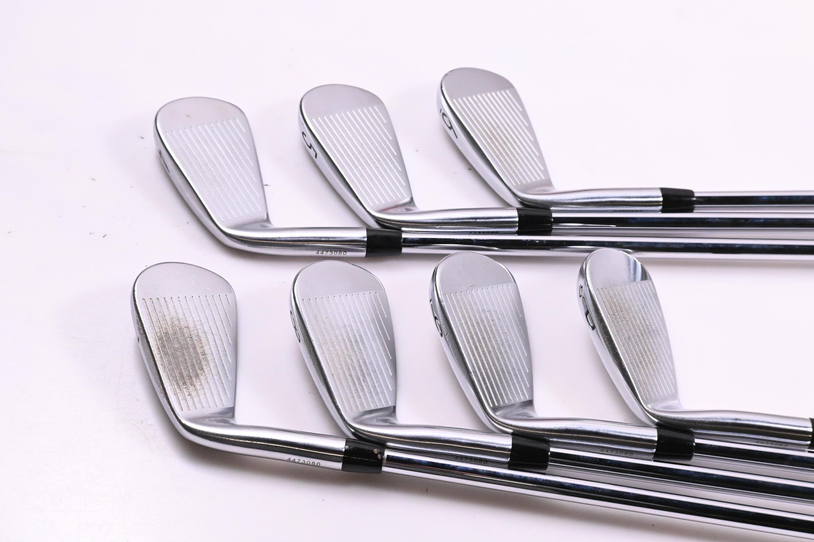 Titleist MB 620 Irons / 4-PW / Stiff Flex AMT Tour White S300 Shafts