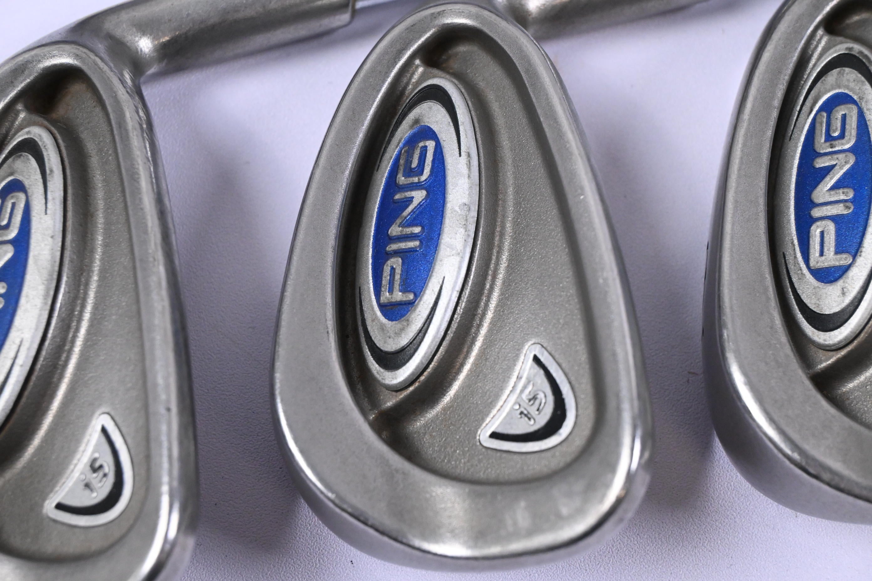 Ping i5 Irons / 3-PW / Blue Dot / Regular Flex Ping Shafts