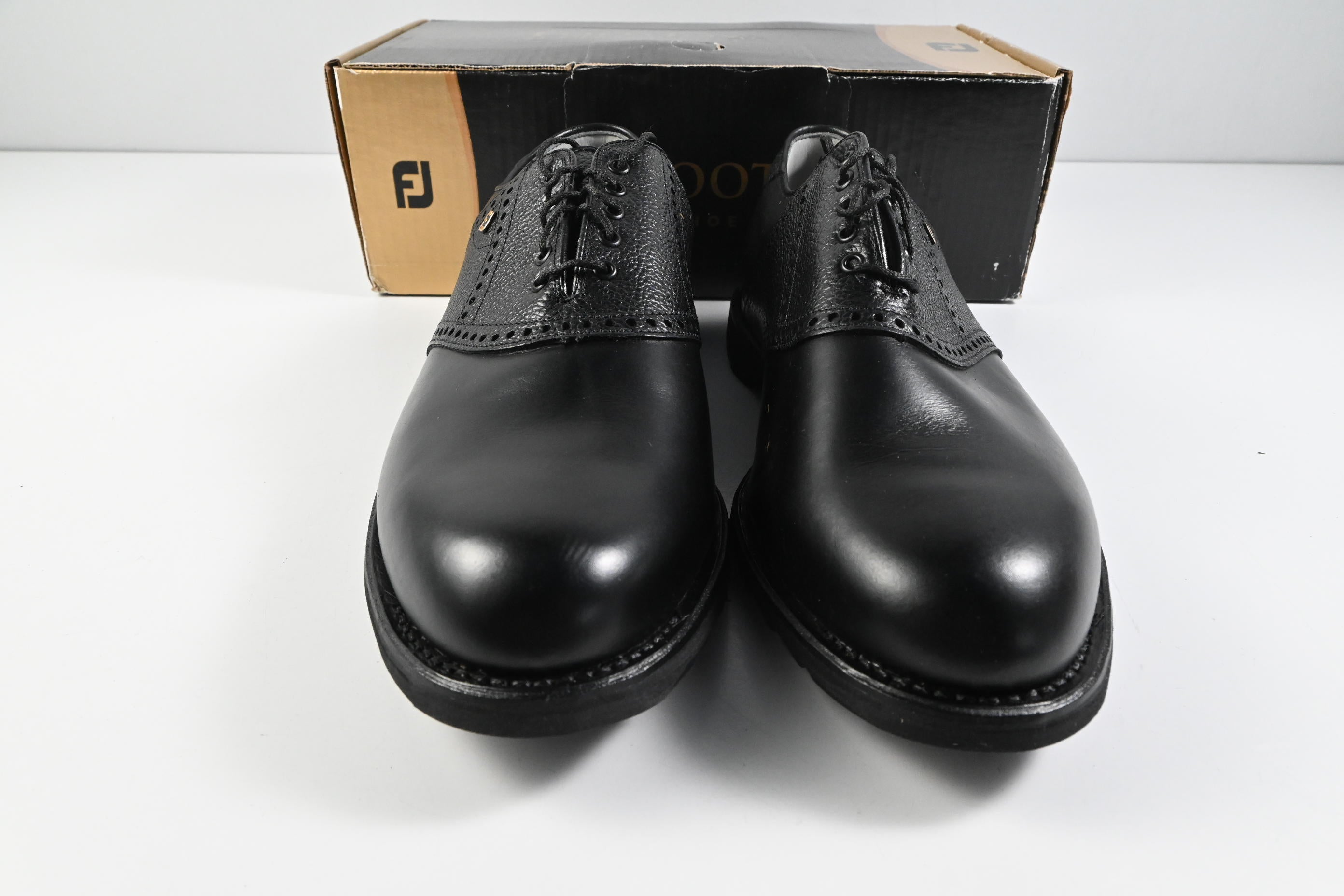 FootJoy Spikeless Classics Dry Premiere Golf Shoes / Size UK 10.5 / Black