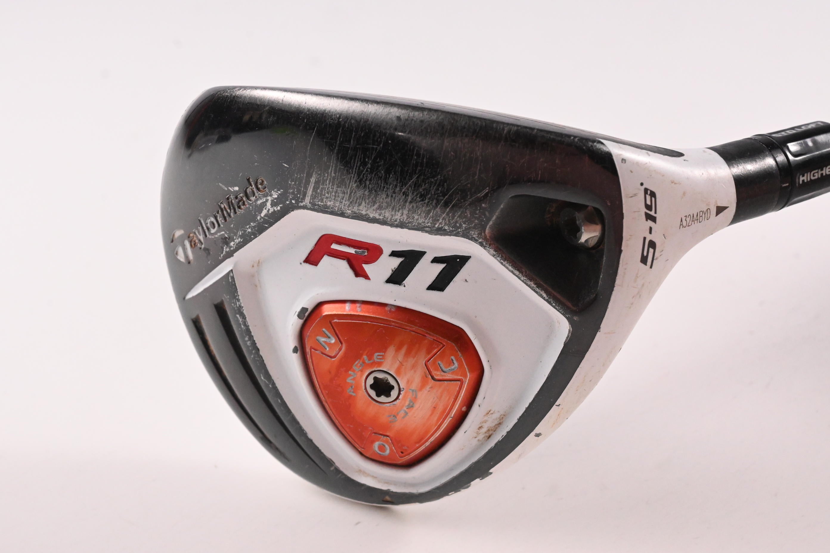 Taylormade R11 #5 Wood / 19 Degree / Regular Flex Fujikura Blur 70 Shaft
