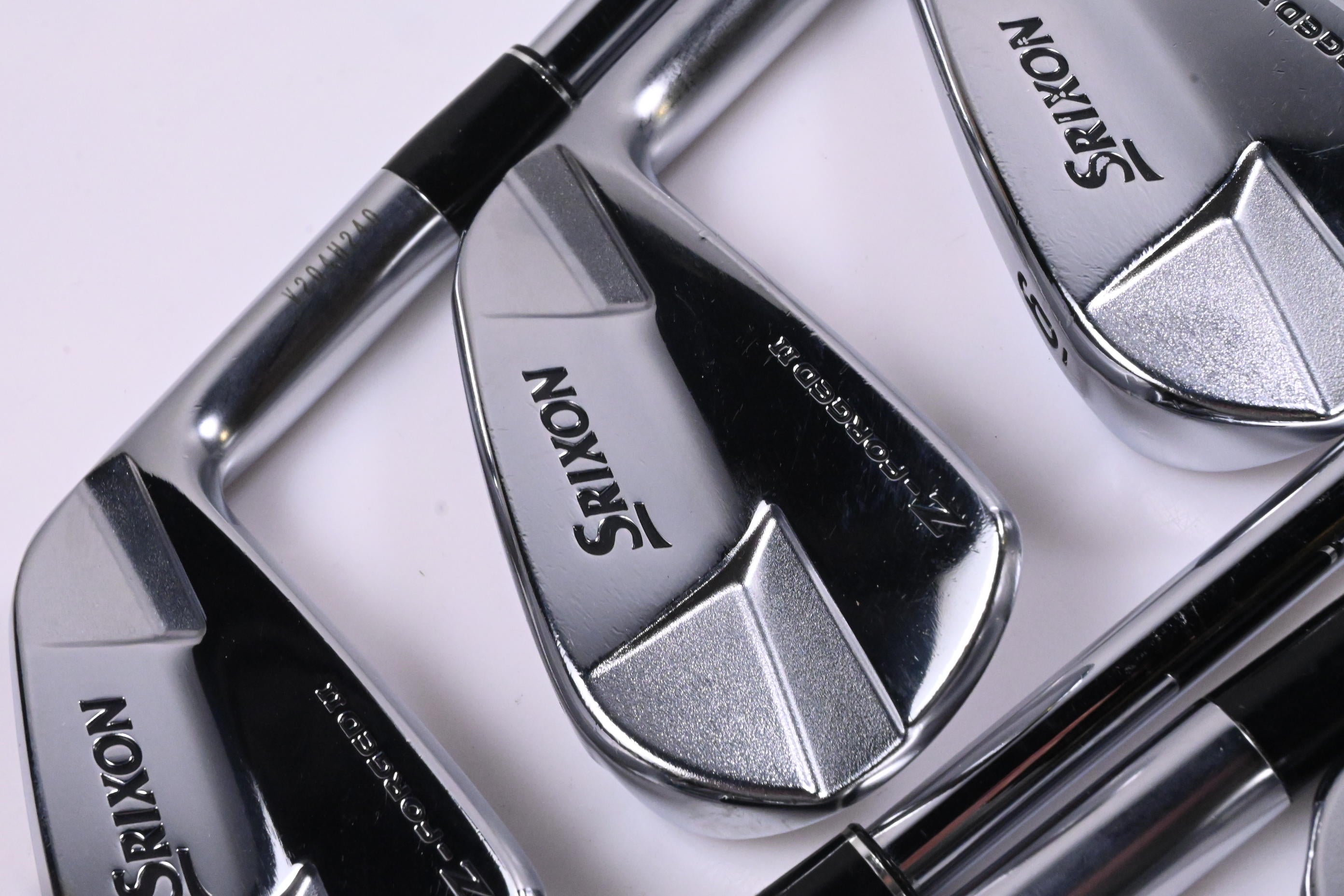 Srixon Z-Forged II Irons / 4-PW / Stiff Flex N.S.Pro Modus³ Tour 105 Shafts