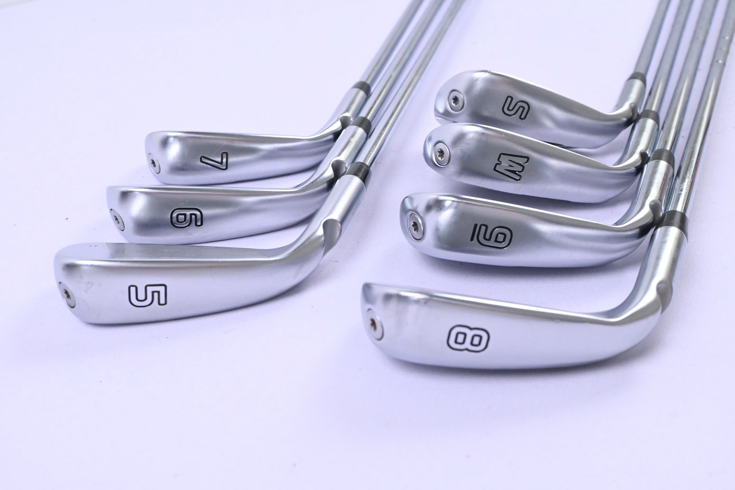 Ping G425 Irons / 5-PW+SW / Red Dot / Regular Flex Ping AWT 2.0 Shafts