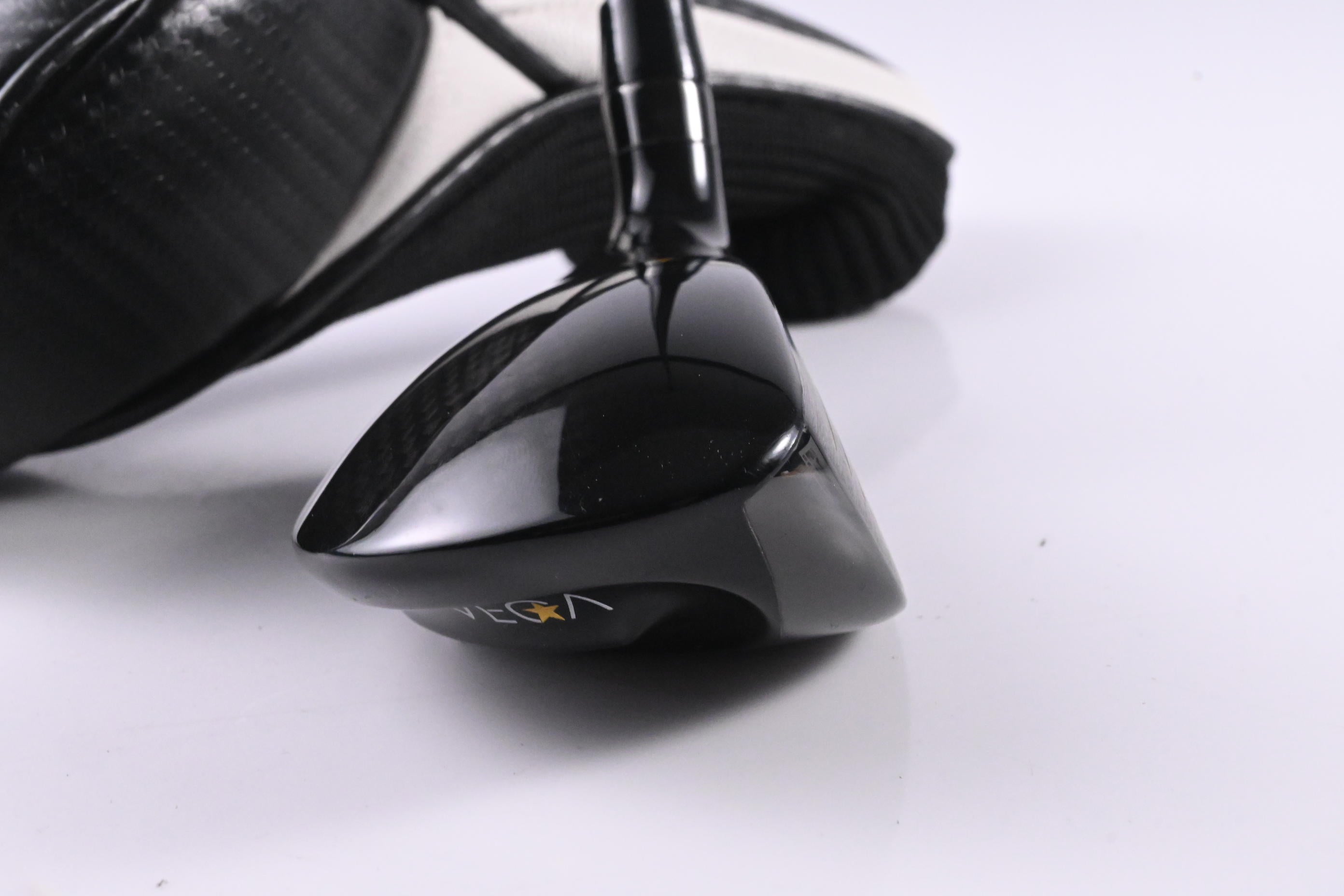 Vega Alkaid #3 Hybrid / 20 Degree / Regular Flex VEGA Graphite Shaft