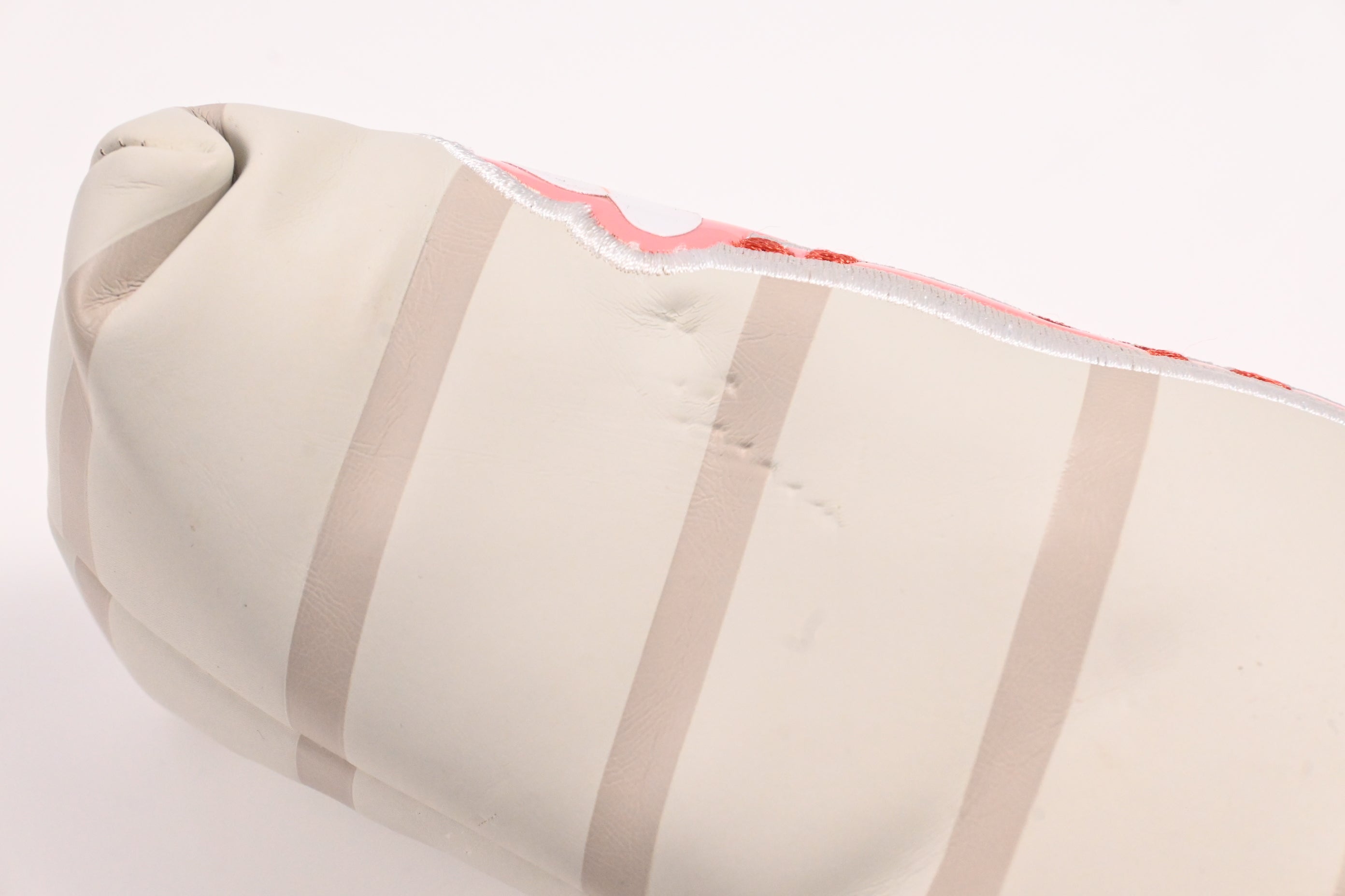 Taylormade Strawberry Dreamin' / Putter Headcover / Blade / White & Pink