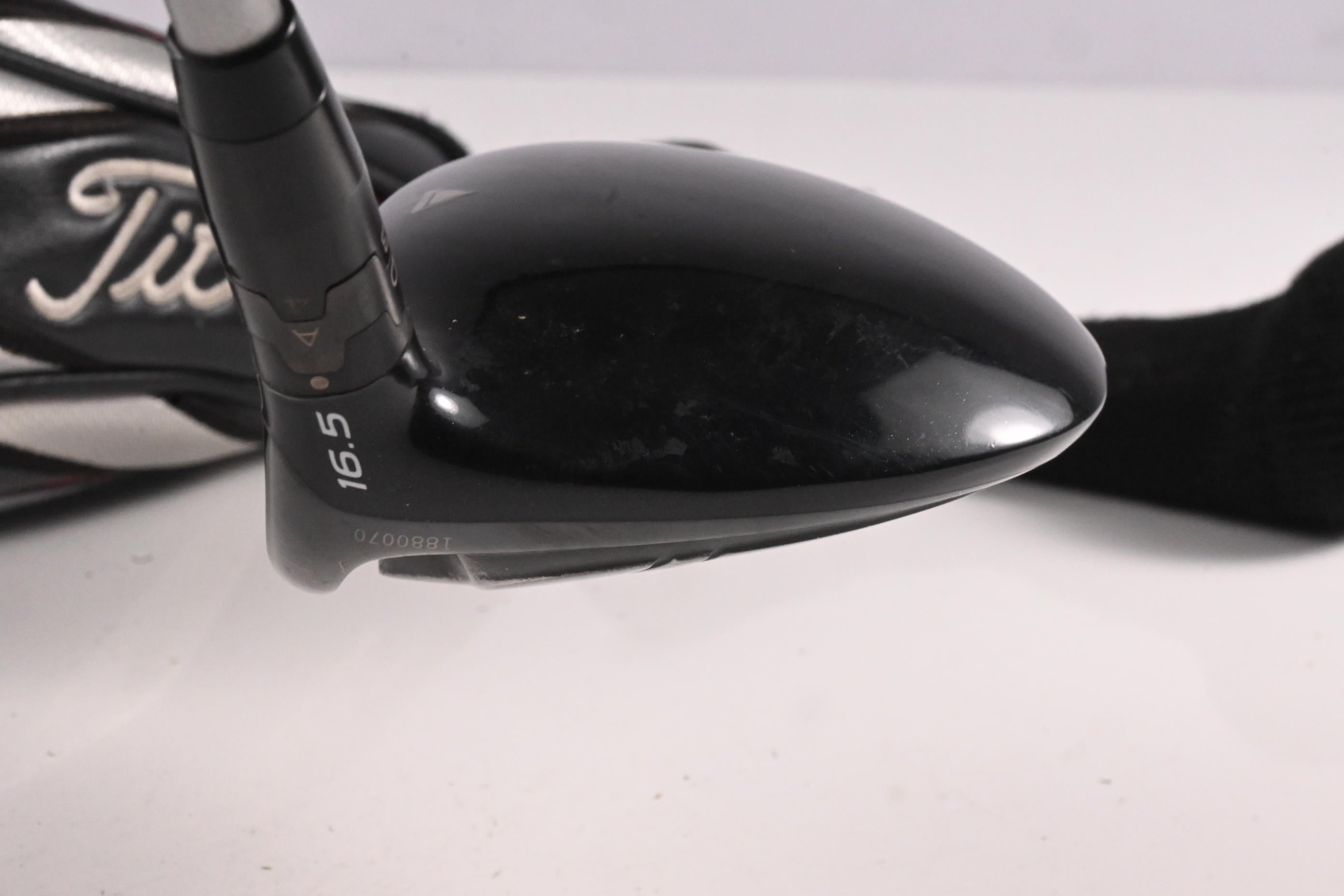 Titleist 915 F #3 Wood / 16.5 Degree / Regular Flex Diamana M+ 60 Shaft