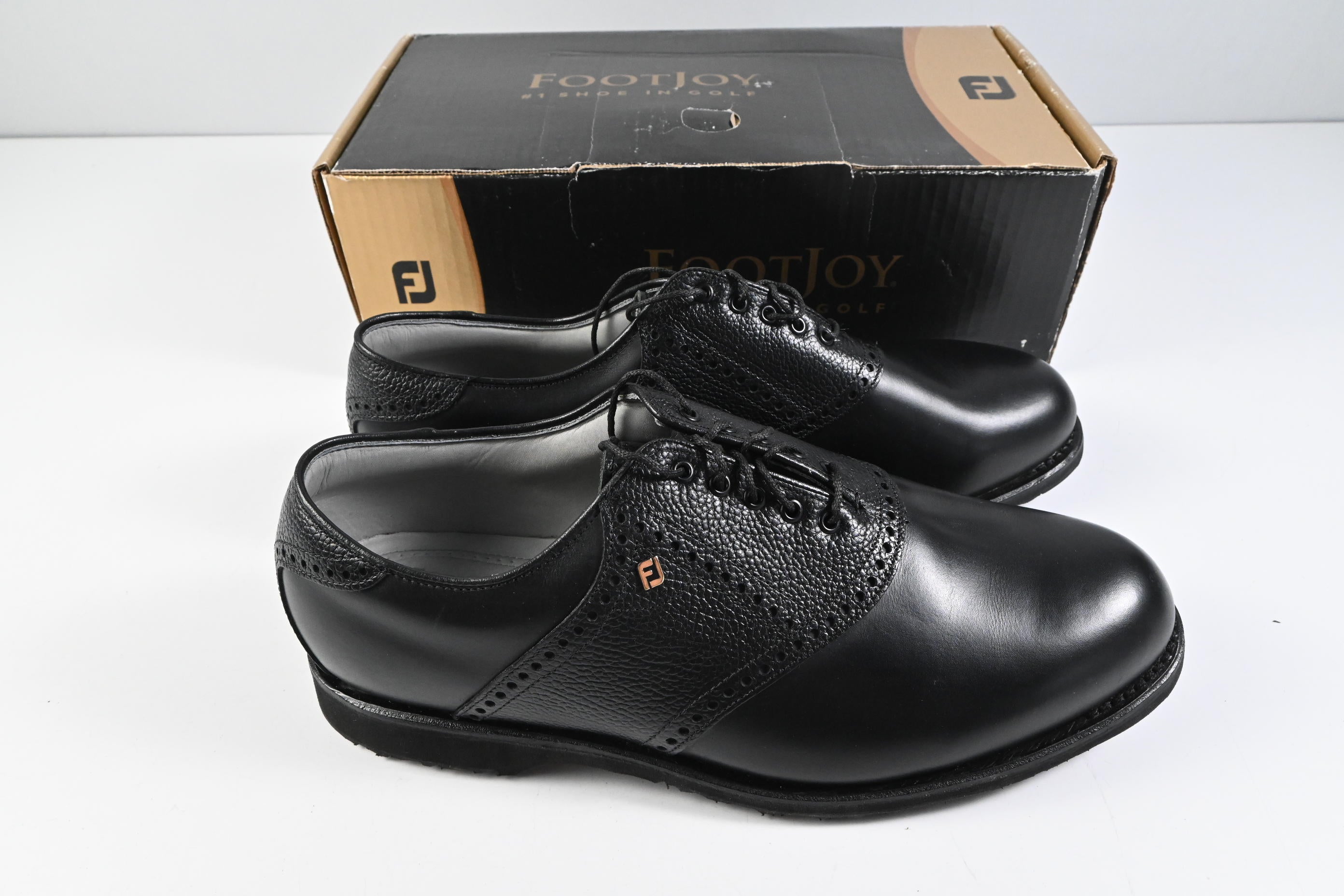 FootJoy Spikeless Classics Dry Premiere Golf Shoes / Size UK 10.5 / Black