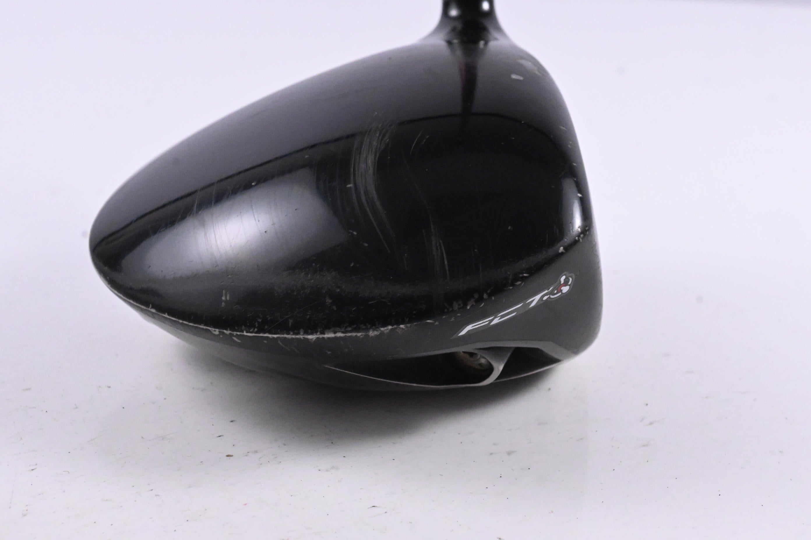Taylormade R9 Supertri Driver / 9.5 Degree / Stiff Flex Fujikura Motore 60 Shaft