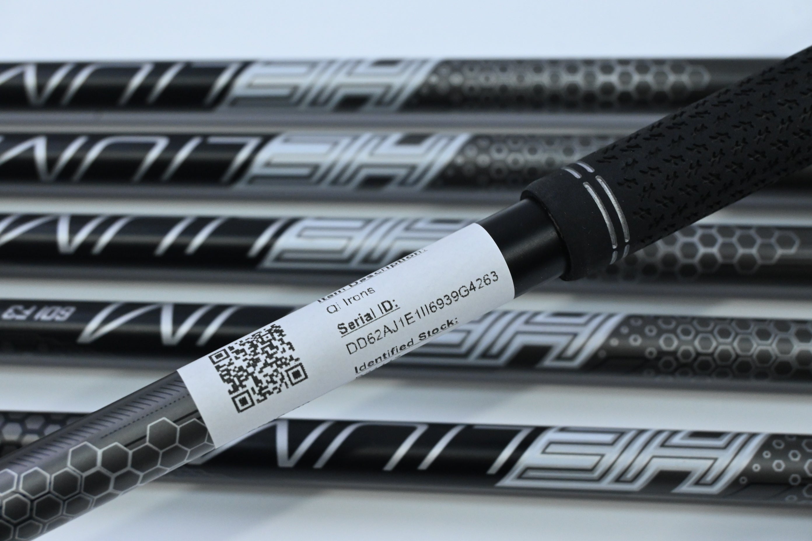 Taylormade Qi Irons / 5-PW / Regular Flex UST Helium Nanocore 60 Shafts