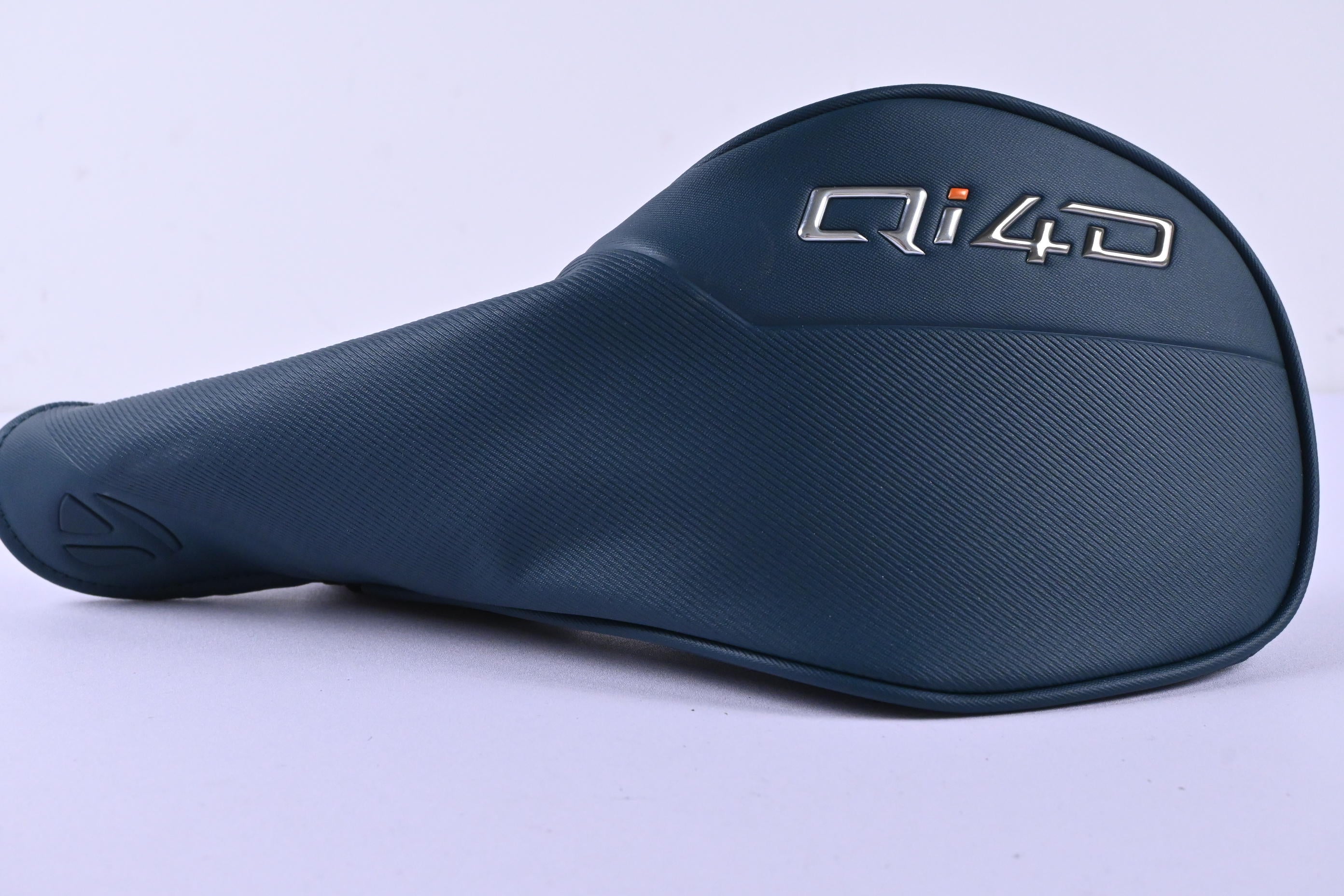 Taylormade Qi4D Max Driver / 10.5 Degree / Senior Flex REAX Blue 50 Shaft