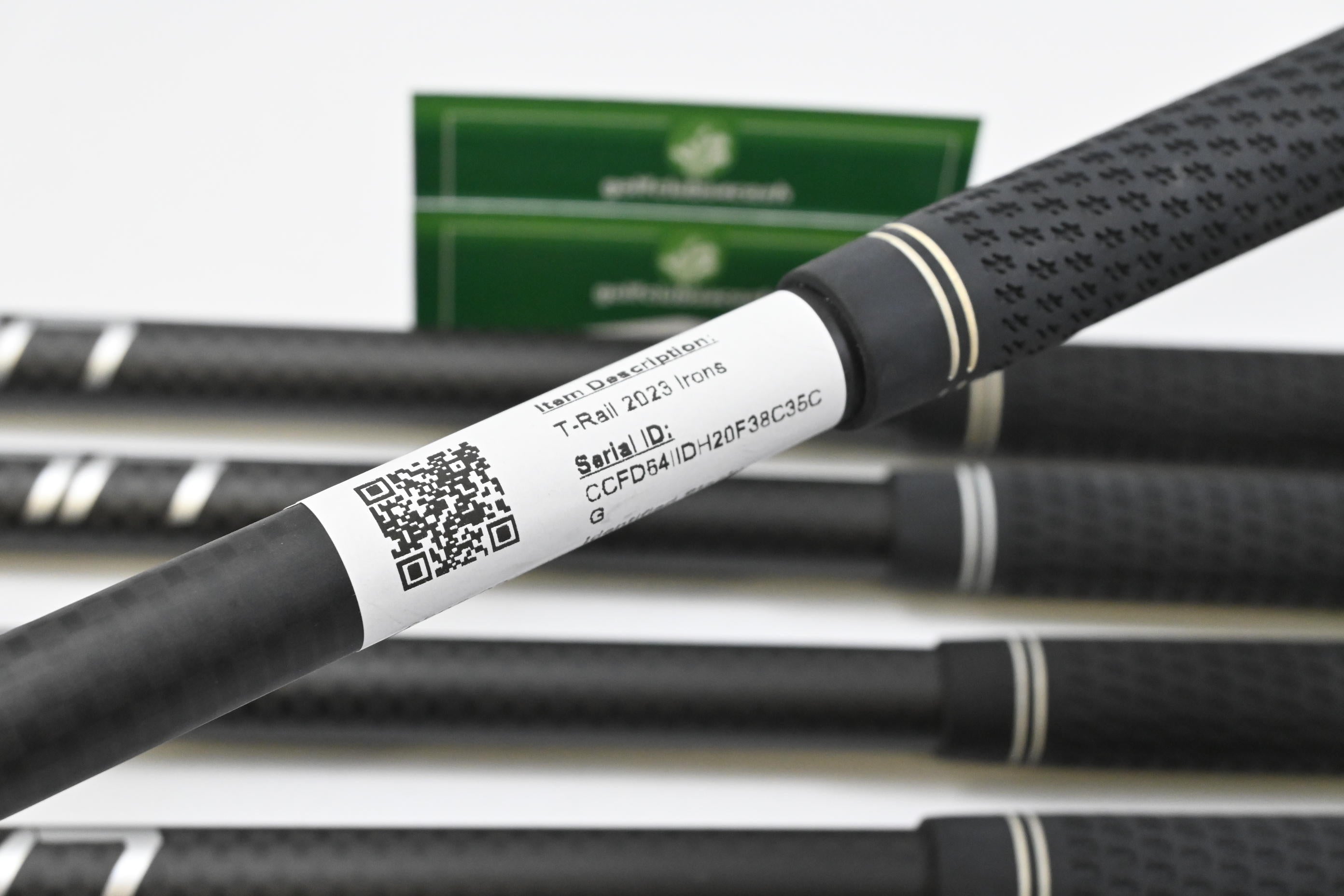 Cobra T-Rail 2023 Irons / 5H+6-PW+SW / Senior Flex Cobra Ultralite 45 Shafts