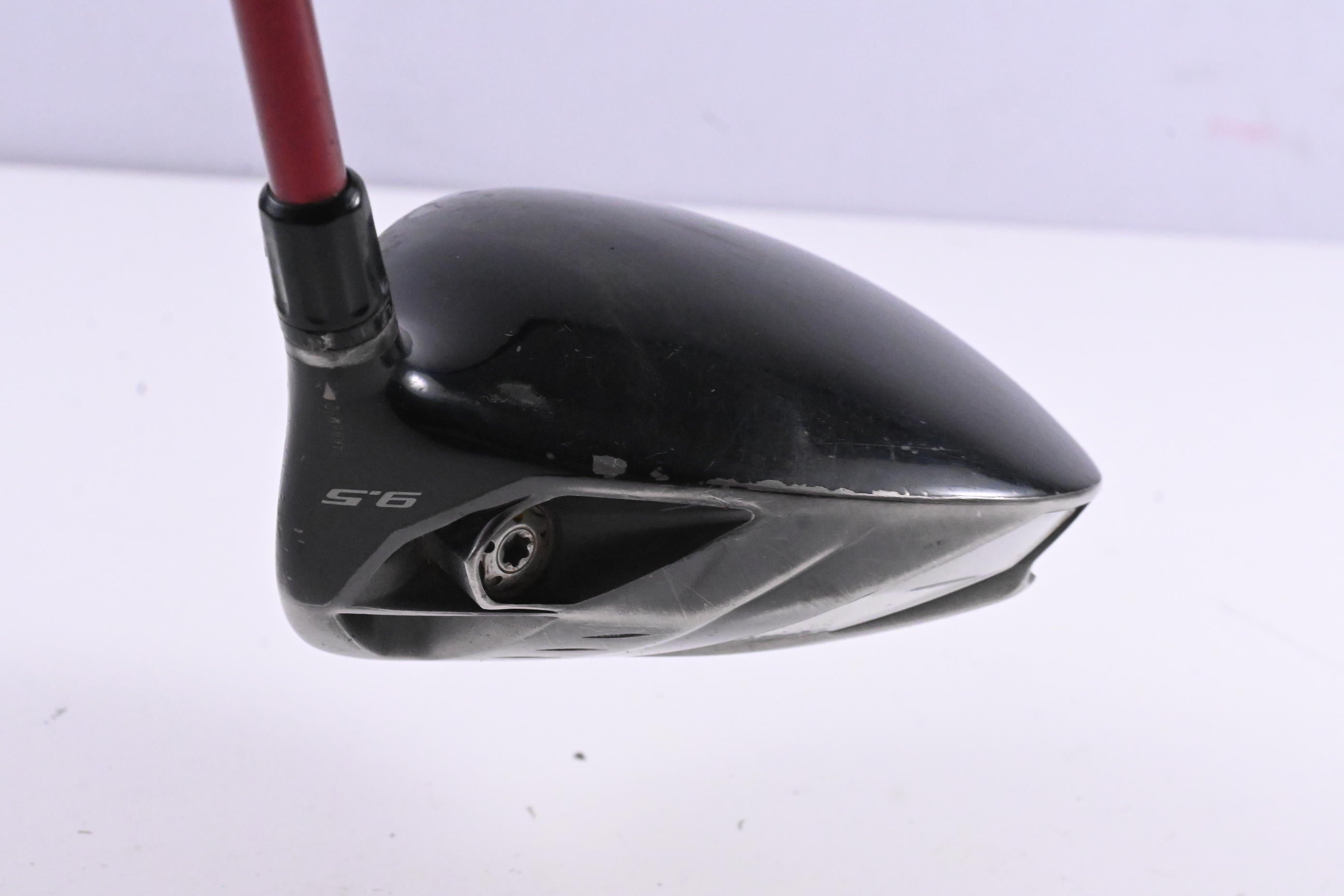 Taylormade R9 Supertri Driver / 9.5 Degree / Stiff Flex Fujikura Motore 60 Shaft