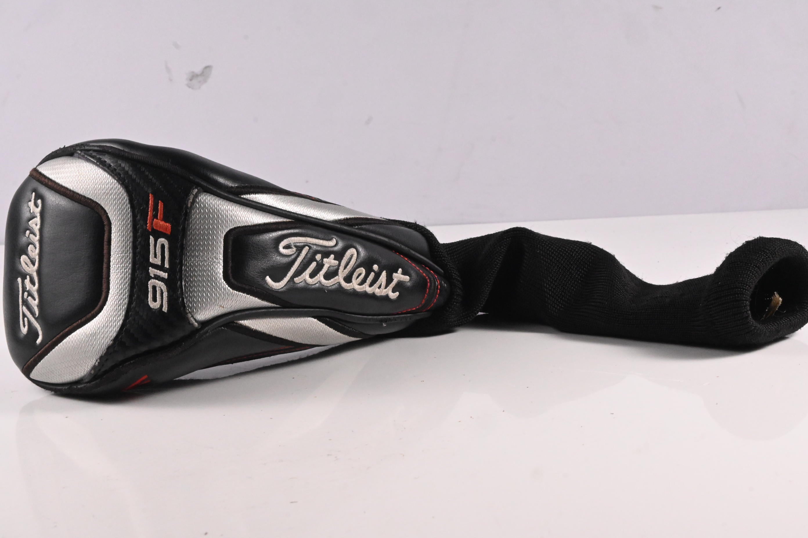 Titleist 915 F #3 Wood / 16.5 Degree / Regular Flex Diamana M+ 60 Shaft