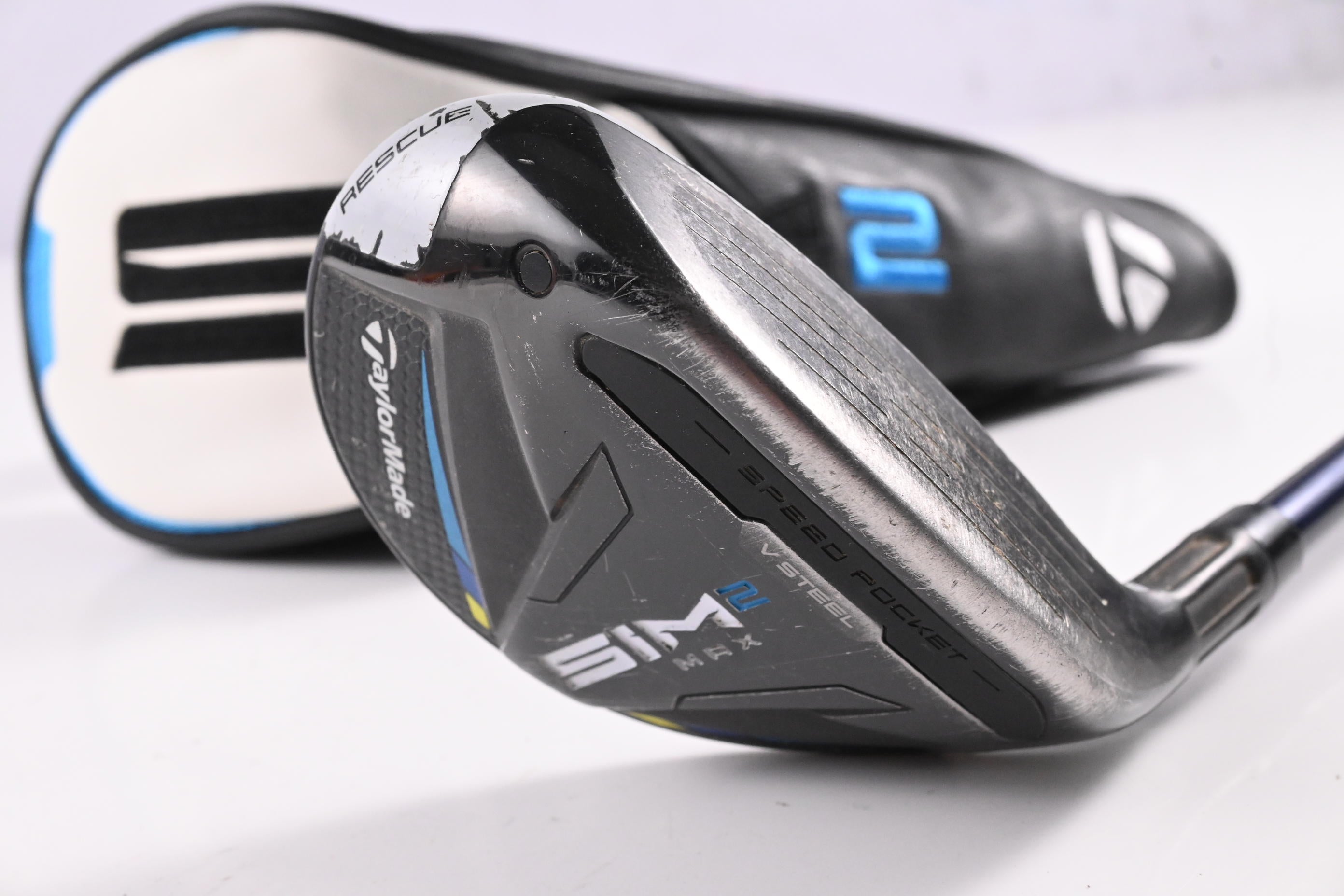 Taylormade SIM2 Max #4 Hybrid / 22 Degree / Regular Flex Ventus Blue 6 Shaft