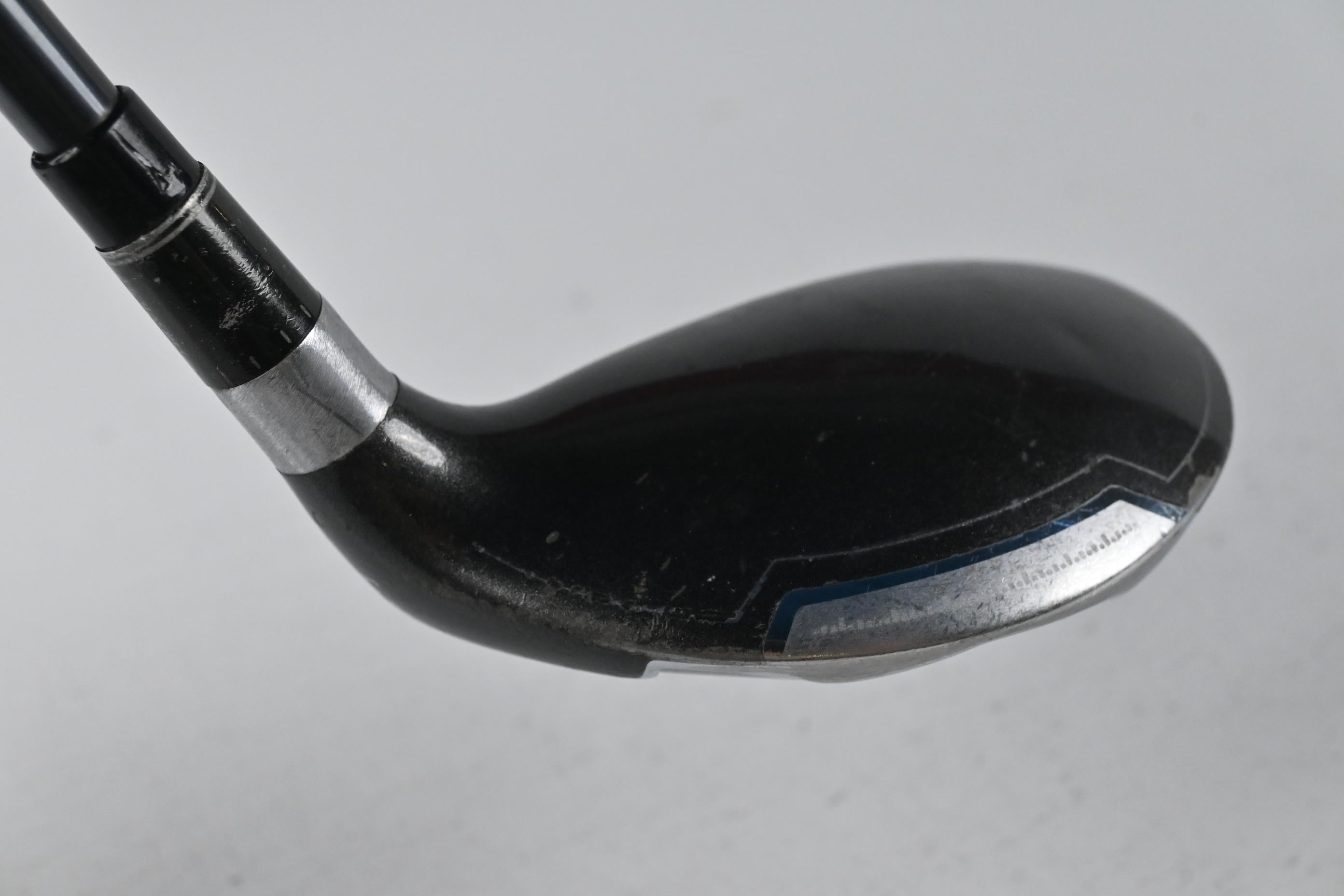 Taylormade SLDR #4 Hybrid / 21 Degree / Regular Flex Fujikura SLDR 67 Shaft
