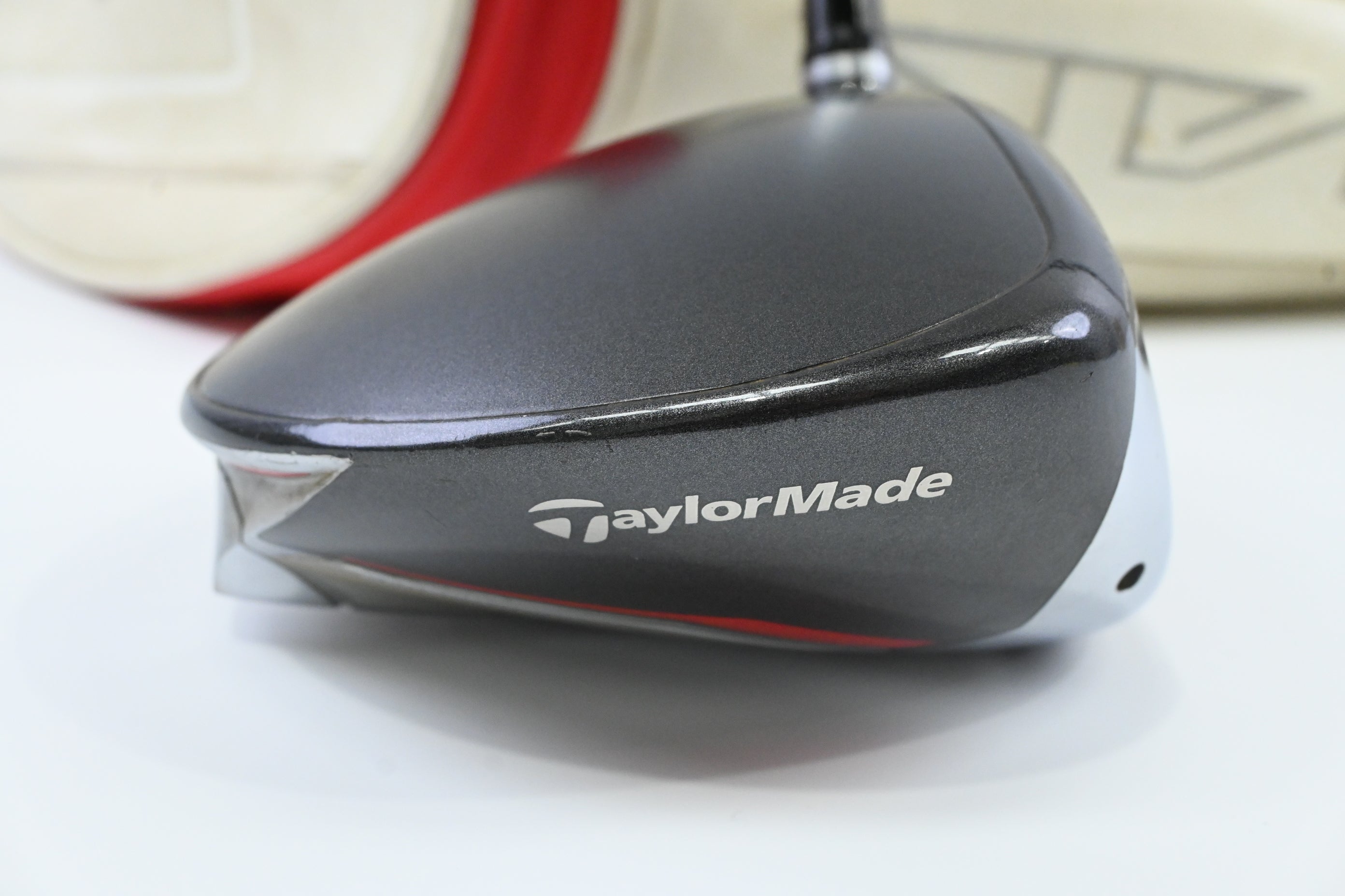 Ladies Taylormade Stealth Driver / 12 Degree / Ladies Flex Aldila Ascent 45
