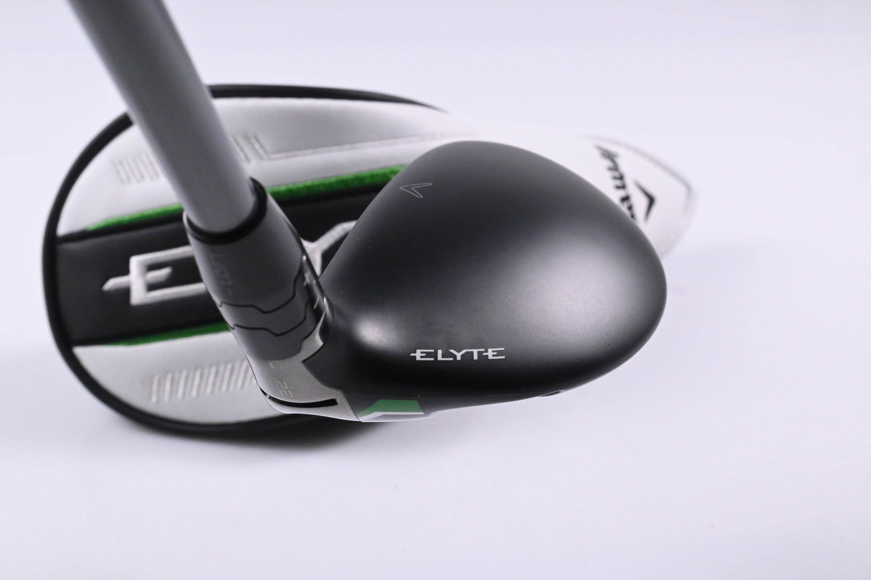 Callaway Elyte #4 Hybrid / 22 Degree / Regular Flex Denali Charcoal 60 Shaft