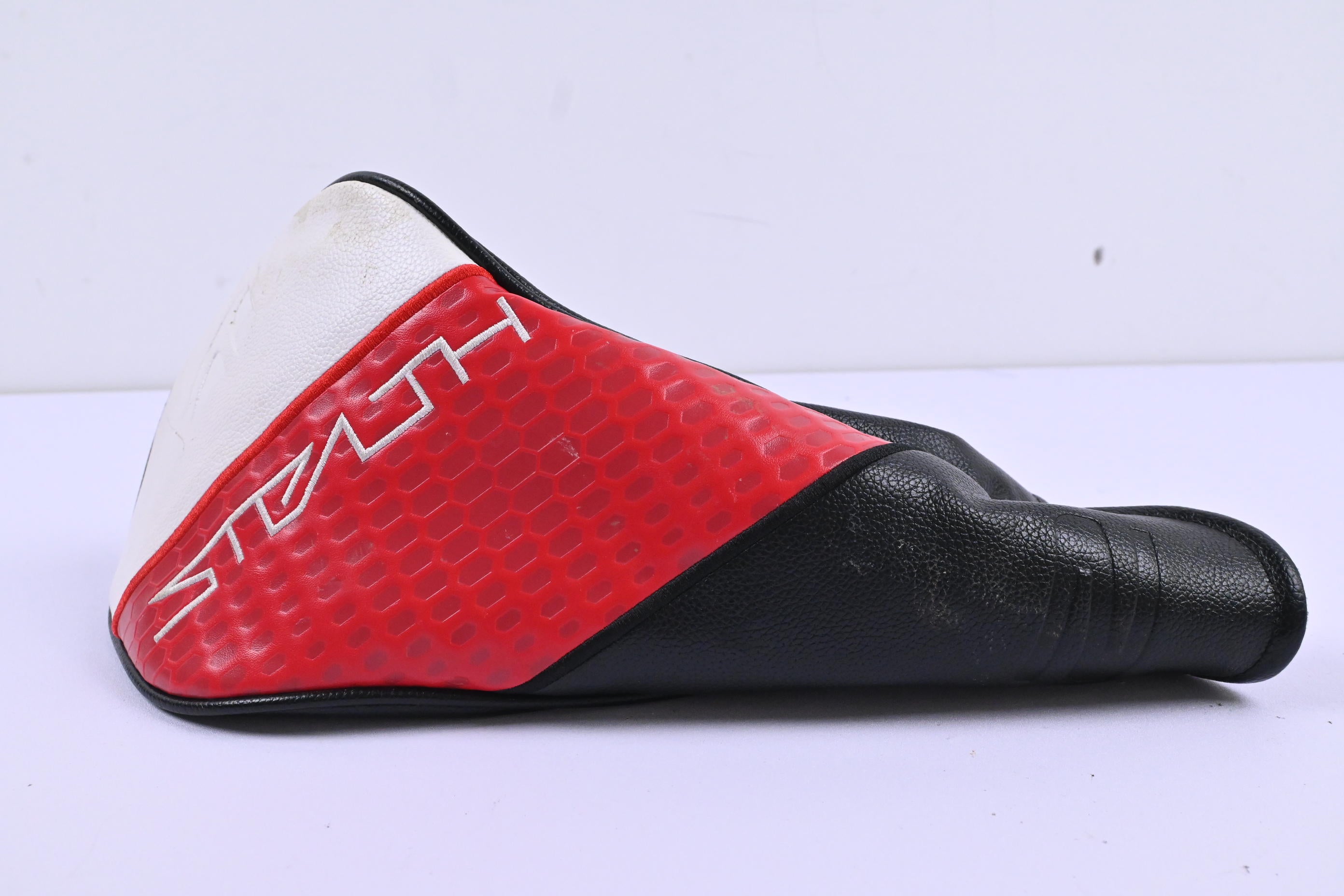 Taylormade Stealth 2 Plus Driver / 9 Degree / Regular Flex Fujikura Speeder NX