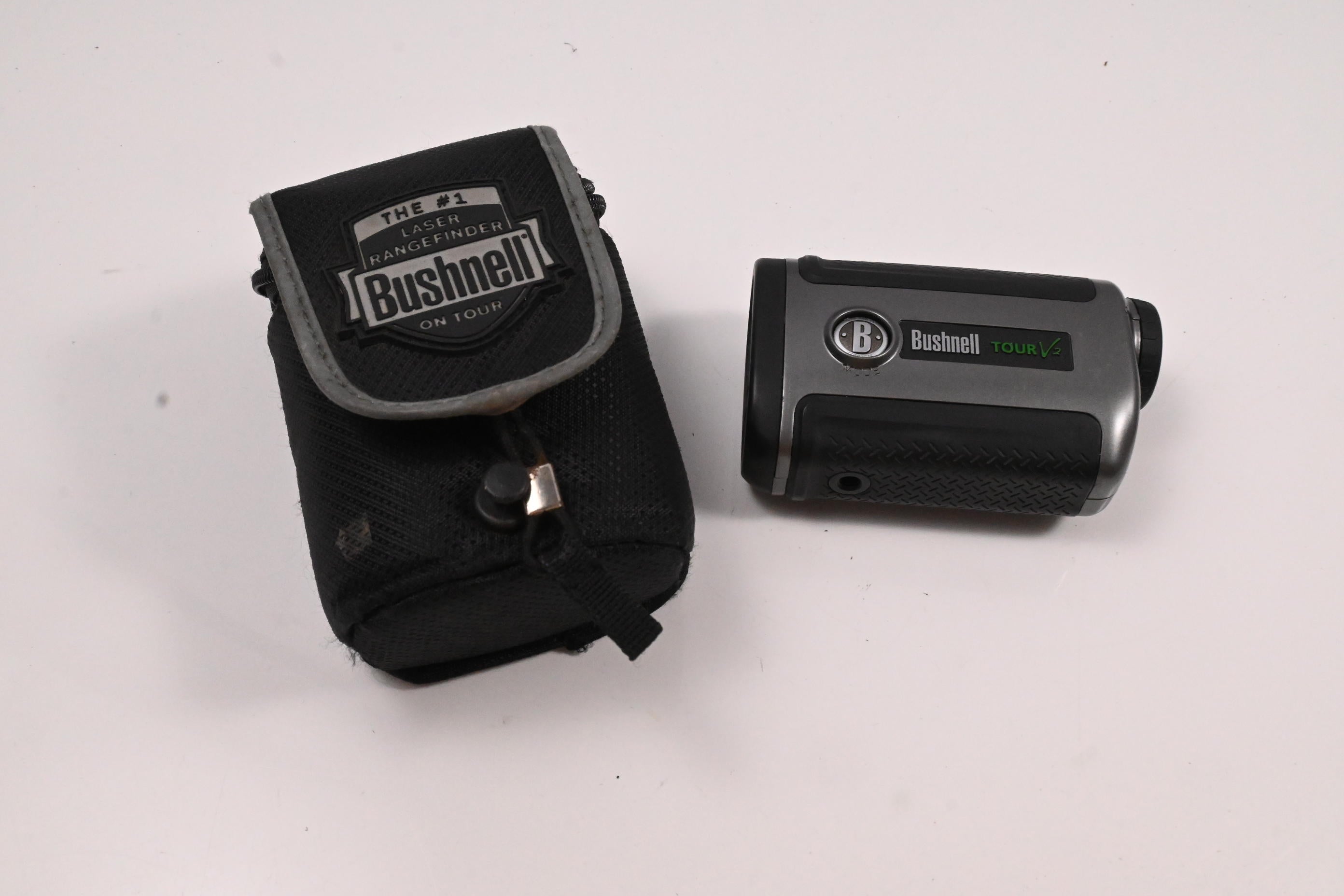 Bushnell Tour V2 / Rangefinder