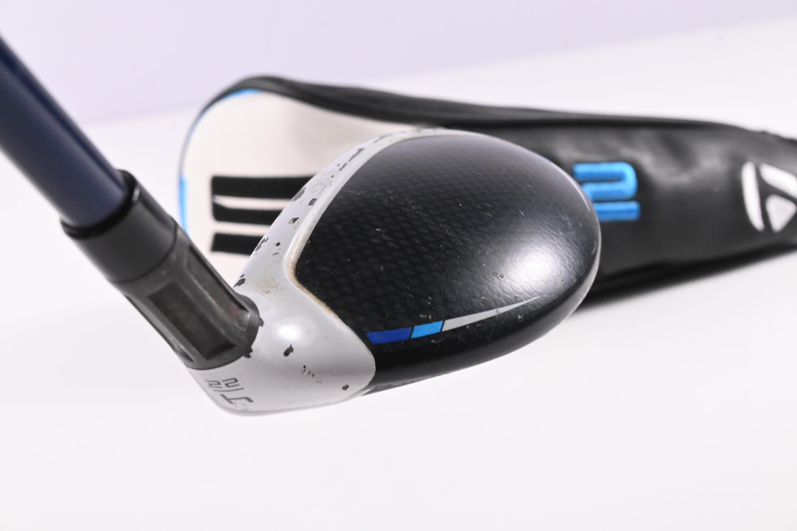 Taylormade SIM2 Max #4 Hybrid / 22 Degree / Regular Flex Ventus Blue 6 Shaft