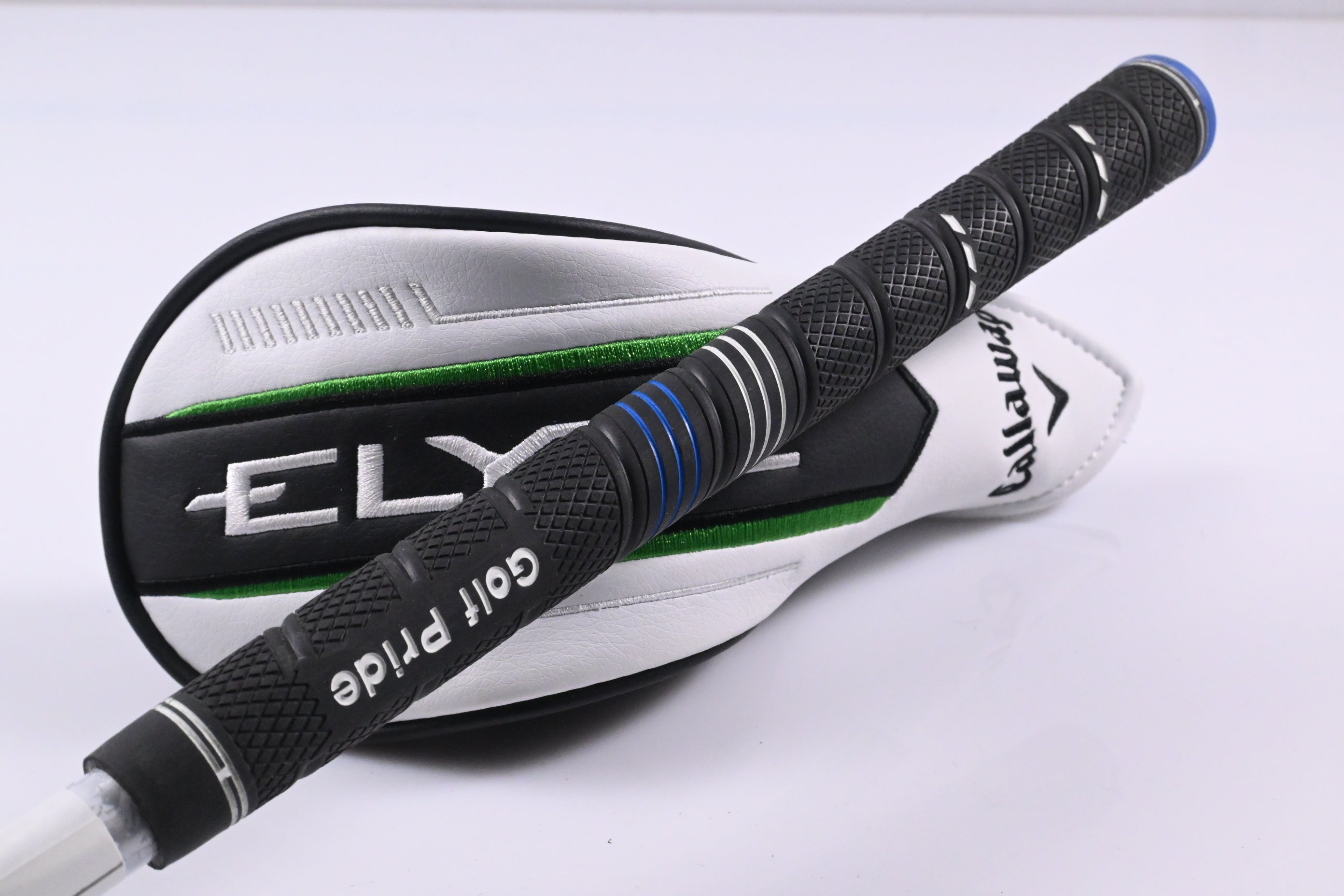Callaway Elyte #4 Hybrid / 22 Degree / Regular Flex Denali Charcoal 60 Shaft
