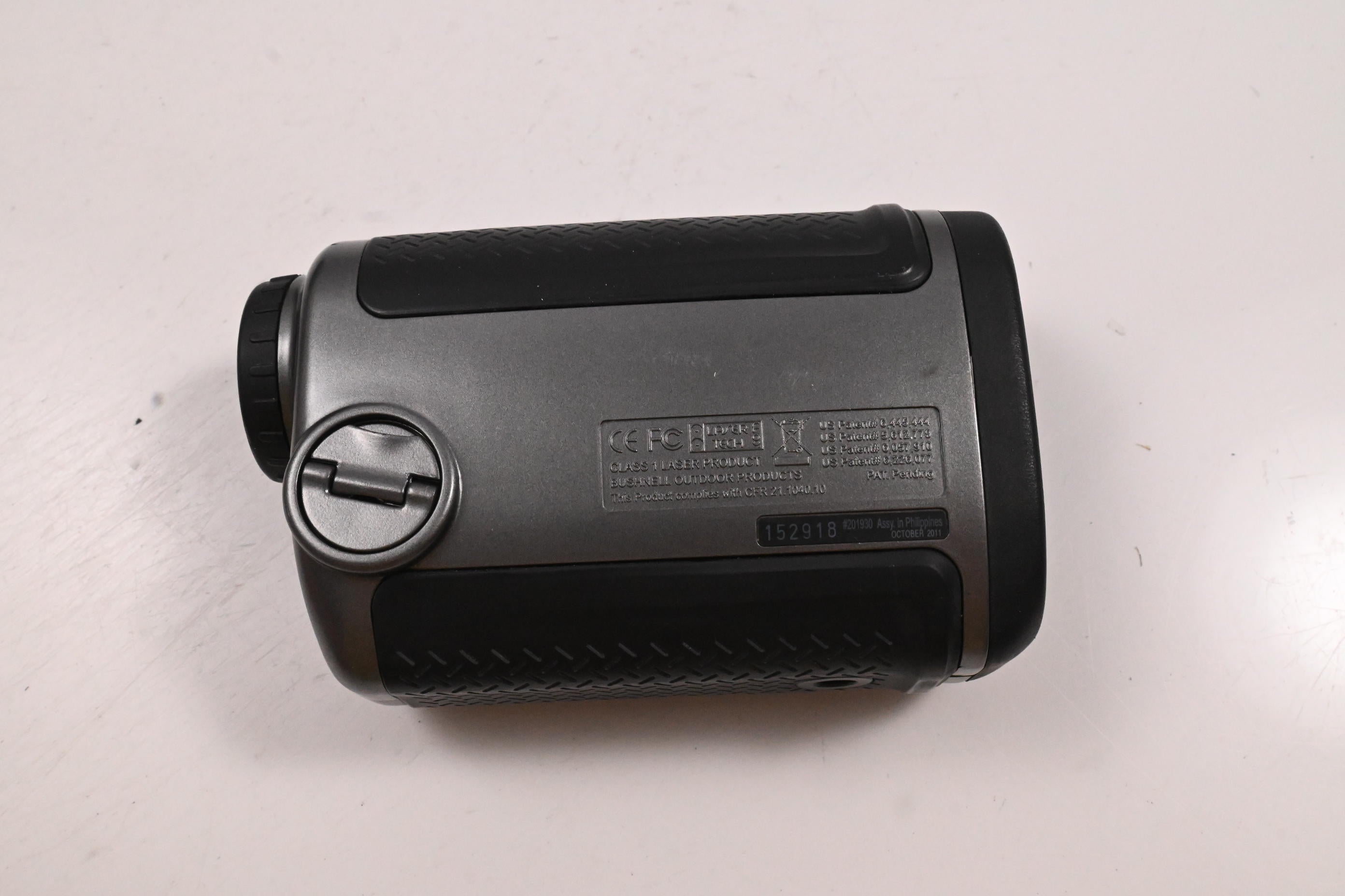 Bushnell Tour V2 / Rangefinder