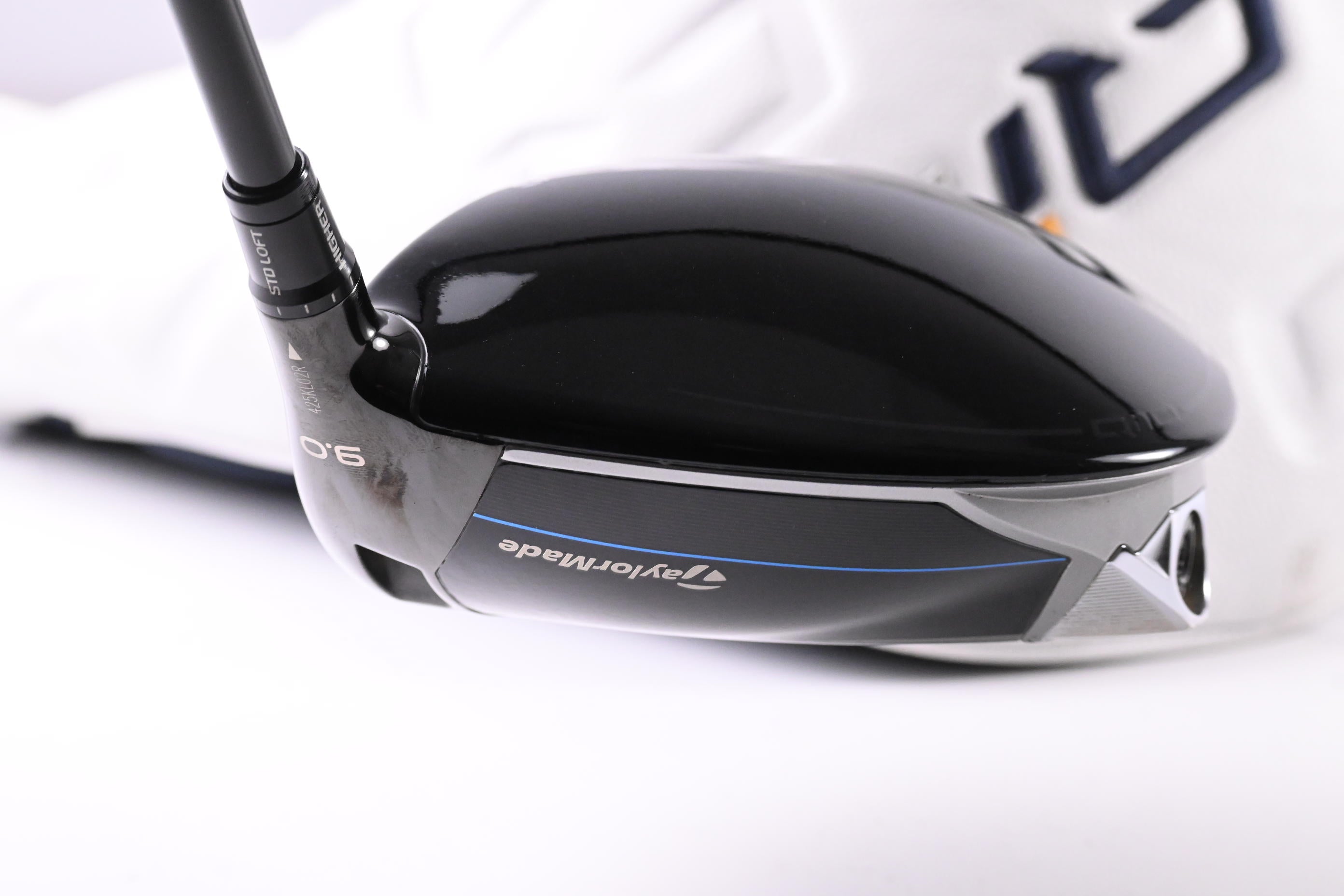 Taylormade Qi10 LS Driver / 9 Degree / X-Flex Kai'li White 60 Shaft