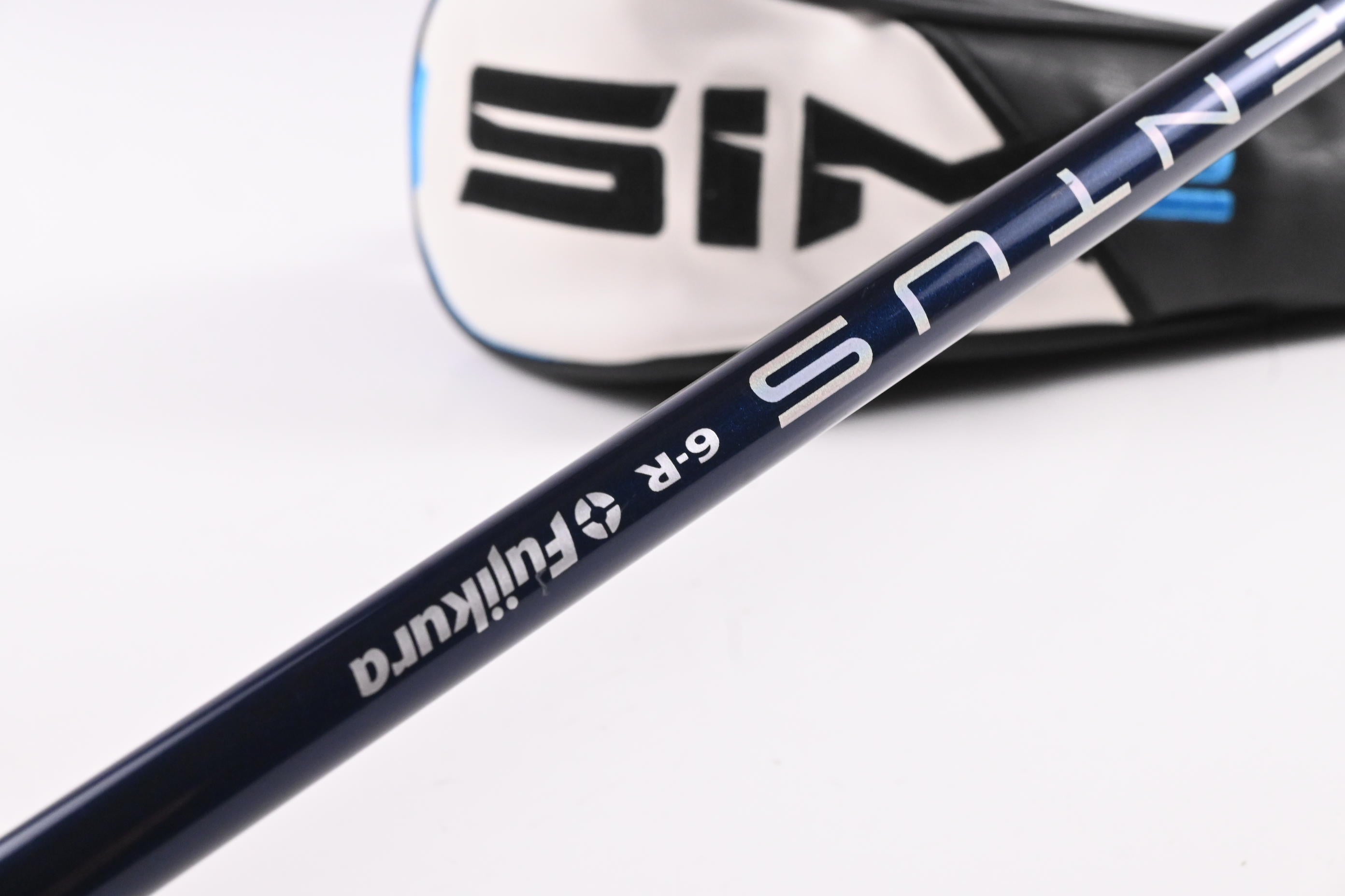 Taylormade SIM2 Max #4 Hybrid / 22 Degree / Regular Flex Ventus Blue 6 Shaft