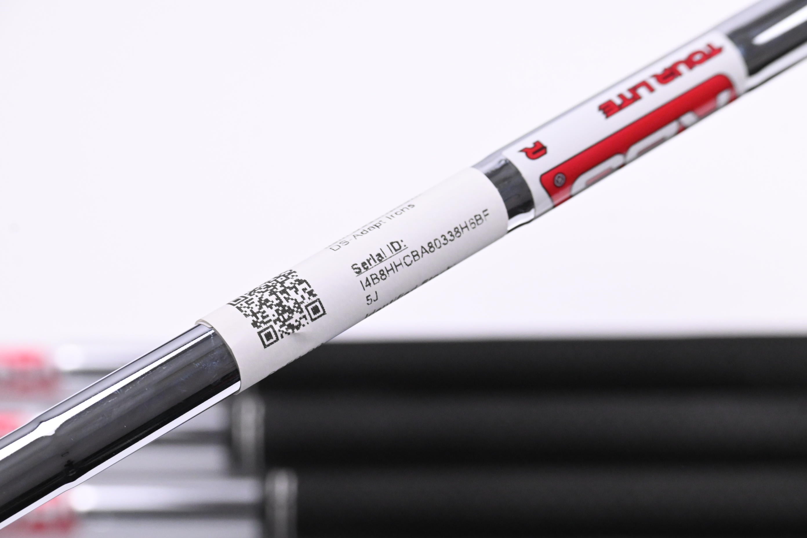 Cobra DS-Adapt Irons / 5-PW+GW / Regular Flex KBS Tour Lite Shafts