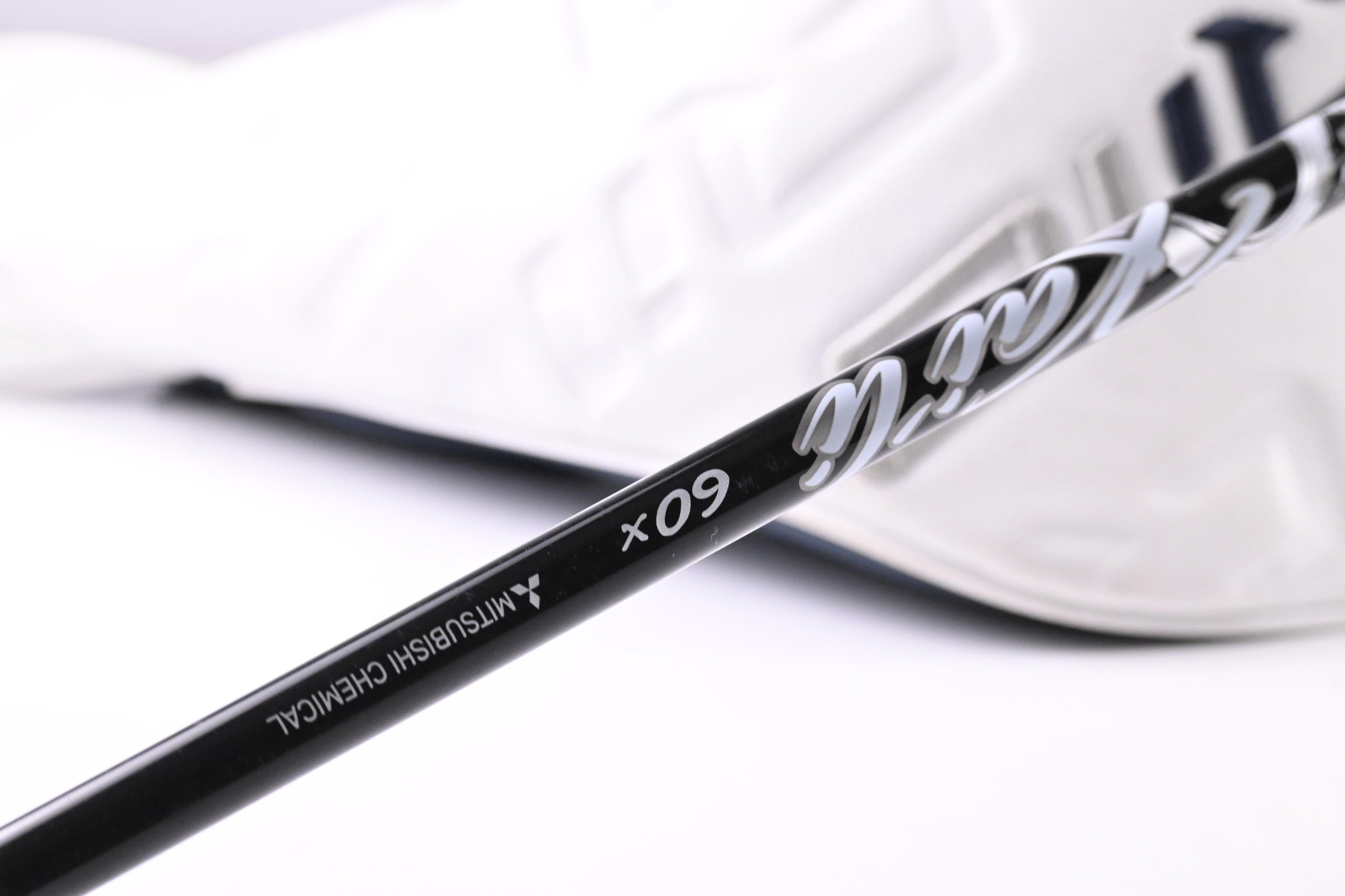 Taylormade Qi10 LS Driver / 9 Degree / X-Flex Kai'li White 60 Shaft