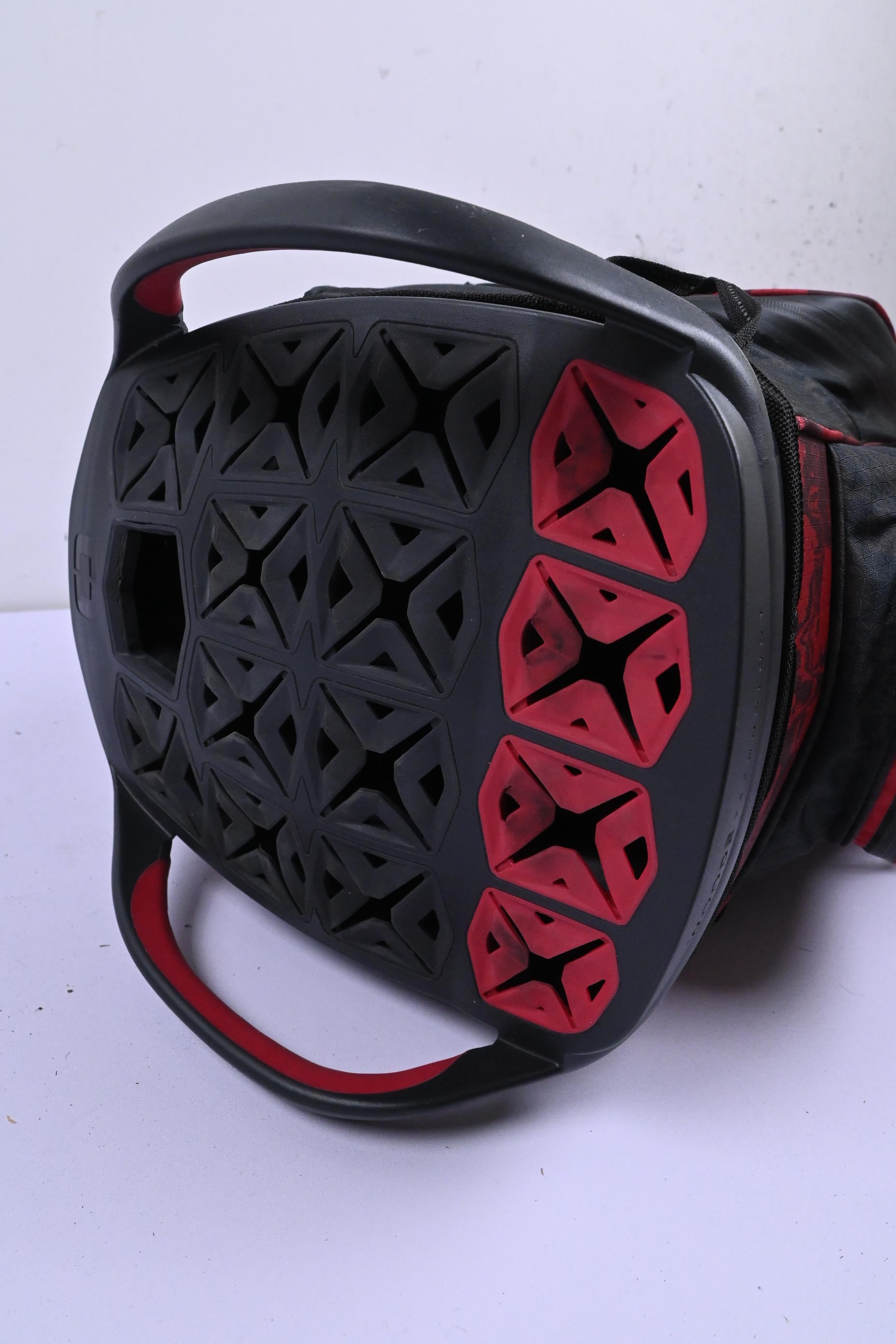 Ogio Cart Bag / 15-Way Divider / Red Camo & Black