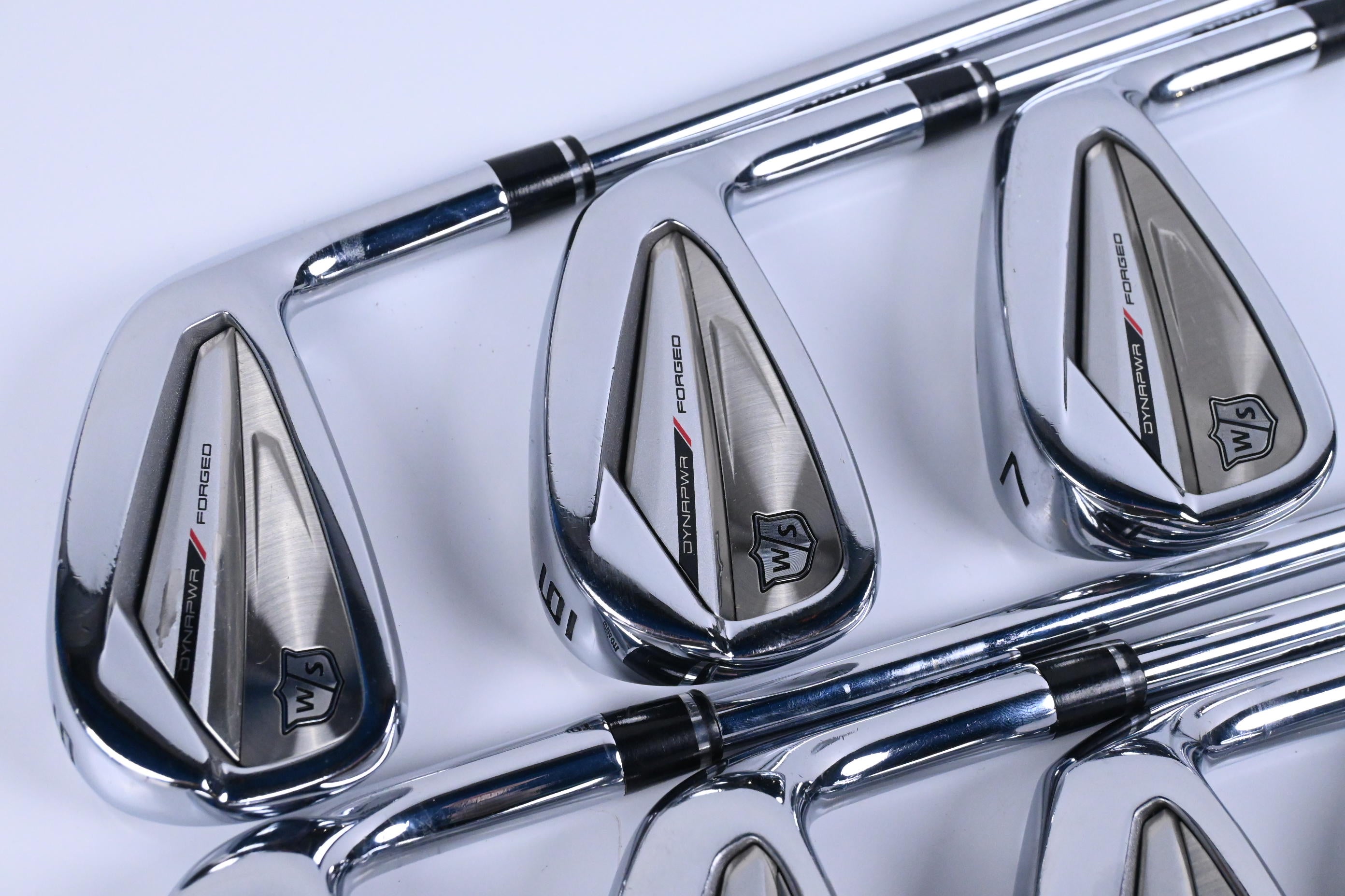 Wilson DYNAPWR Forged Irons / 5-PW+GW / Regular Flex KBS Tour Lite Steel Shafts