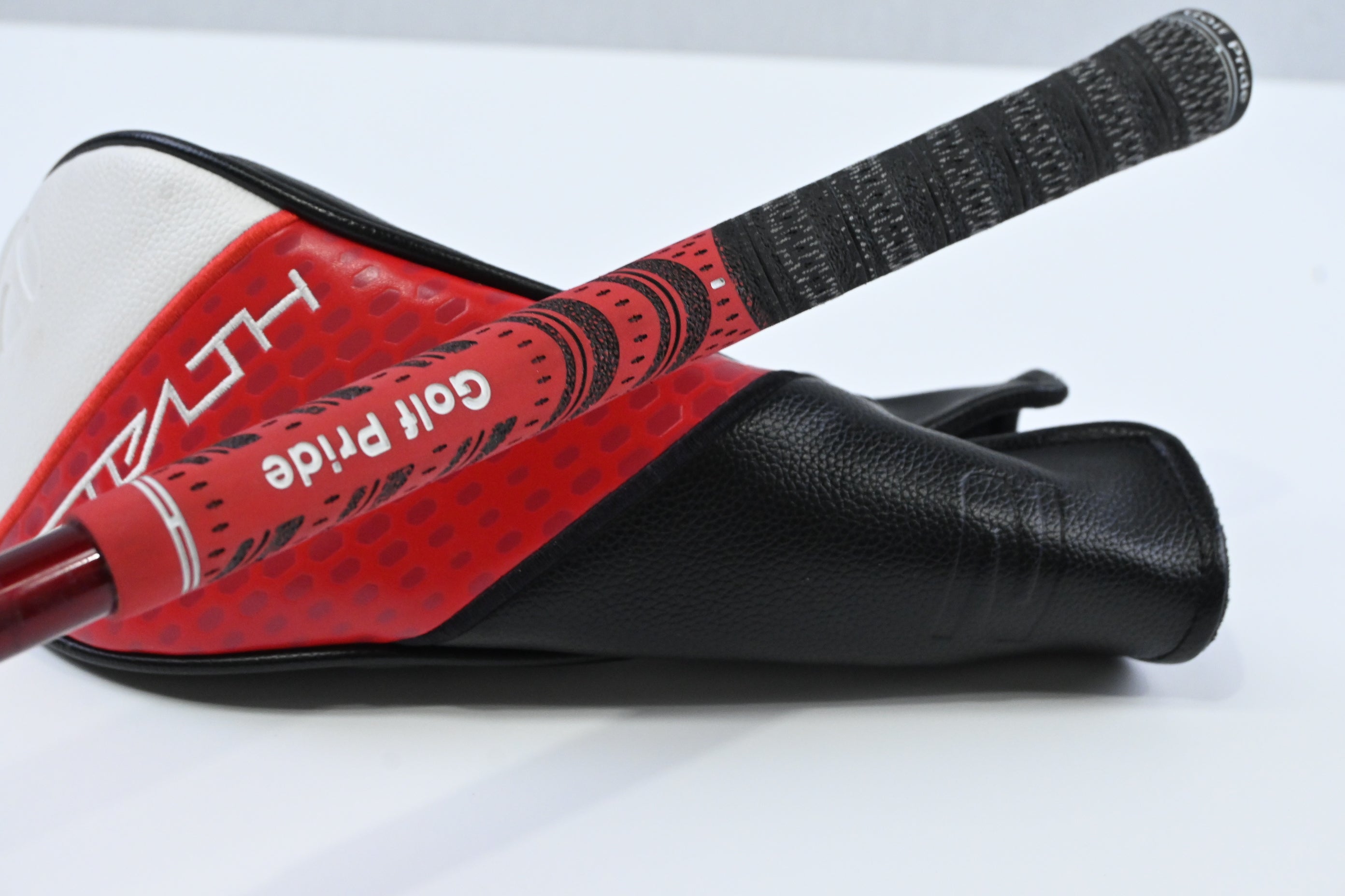 Left Hand Taylormade Stealth 2 #3 Wood / 16.5 Degree / Regular Flex Ventus TR 5