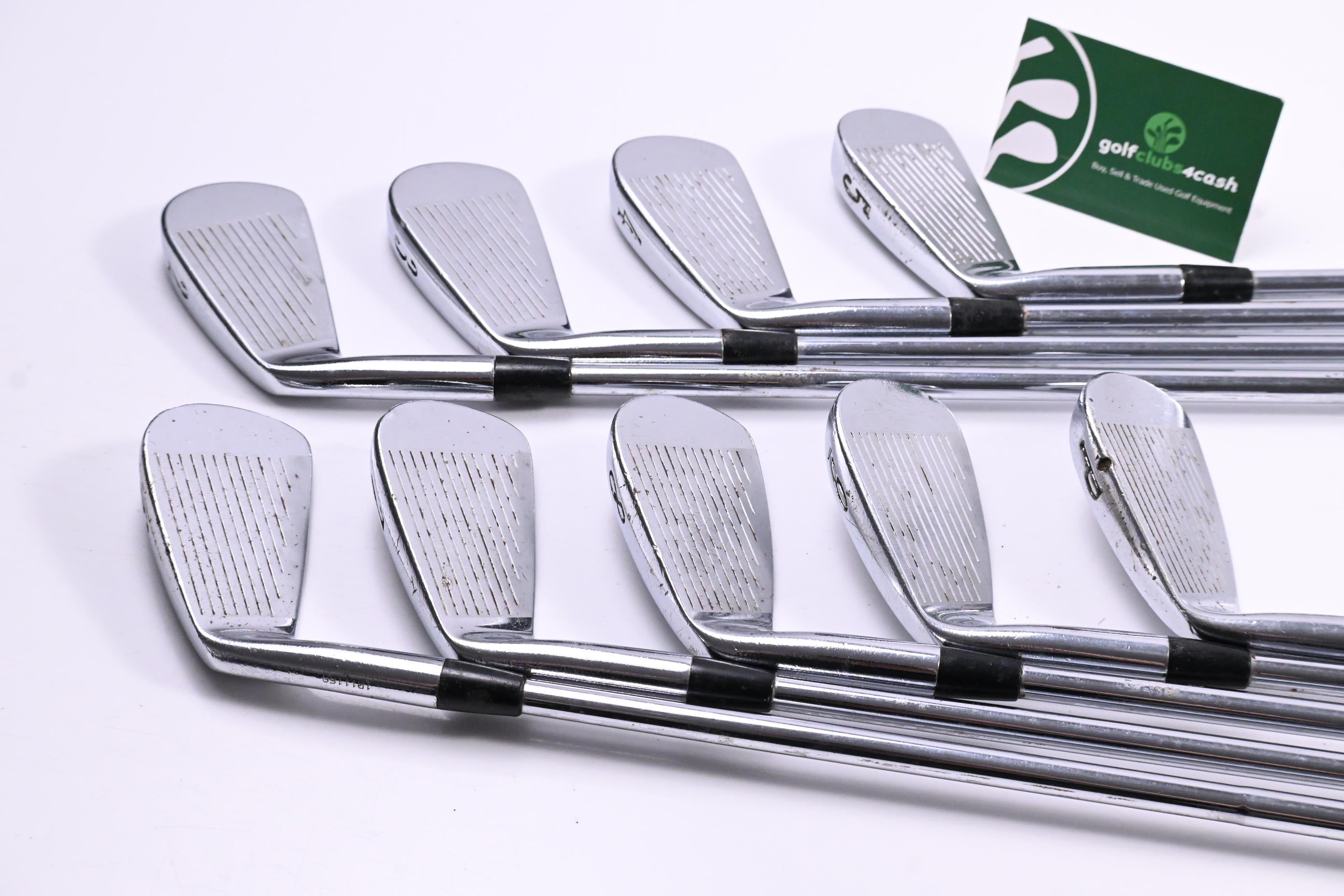 Titleist 690CB Irons / 2-PW / Stiff Flex Dynamic Gold S300 Shafts