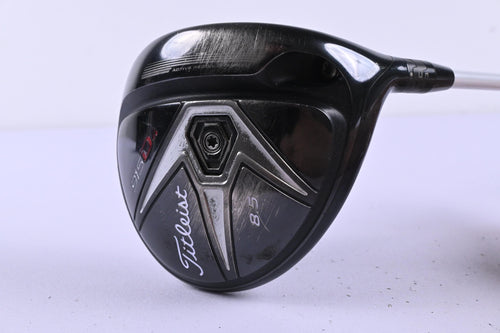 Titleist 915 D4 Driver / 8.5 Degree / X-Flex Aldila Rogue Silver 60 Shaft