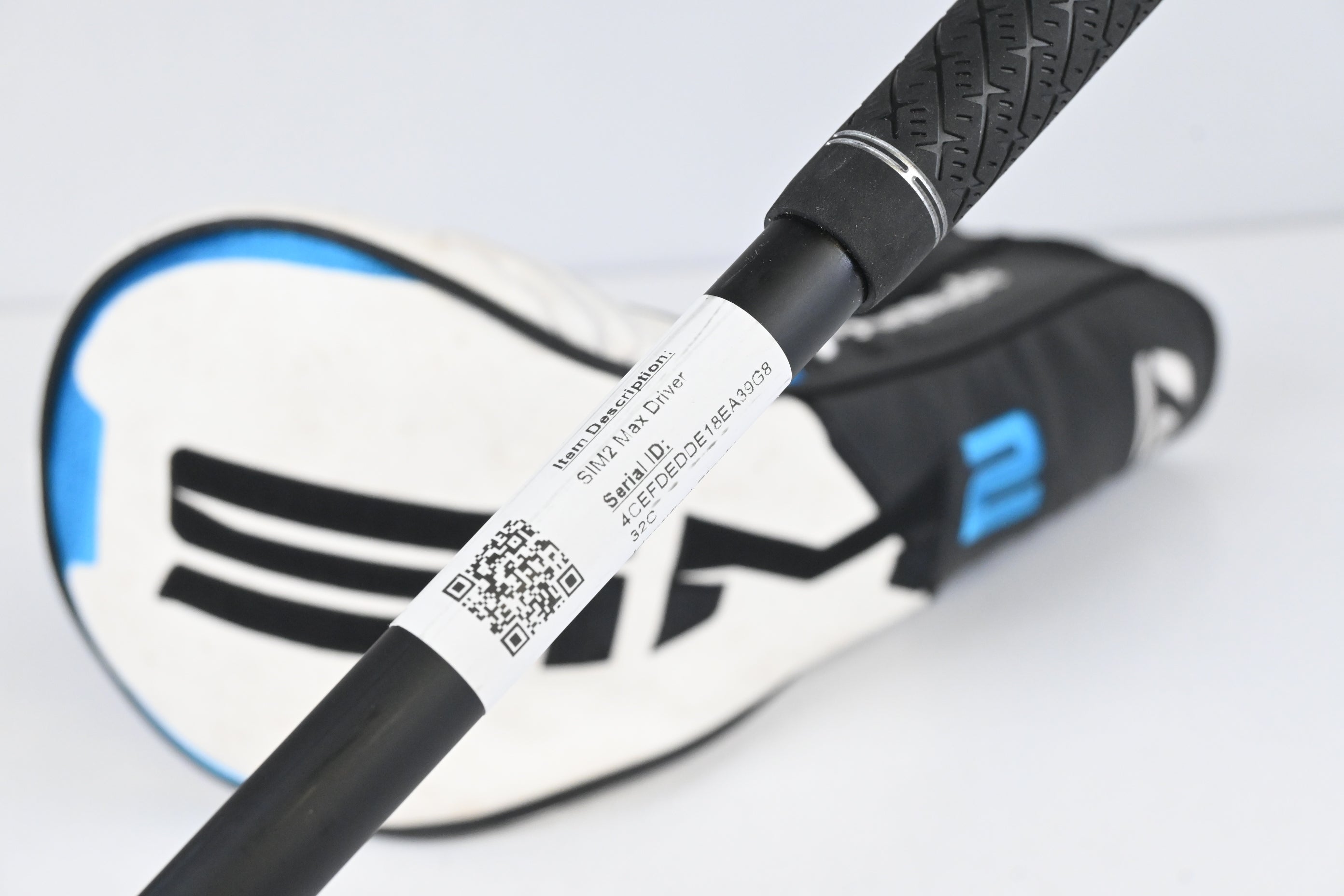 Taylormade SIM2 Max Driver / 10.5 Degree / Stiff Flex Reax Blue 50 Shaft