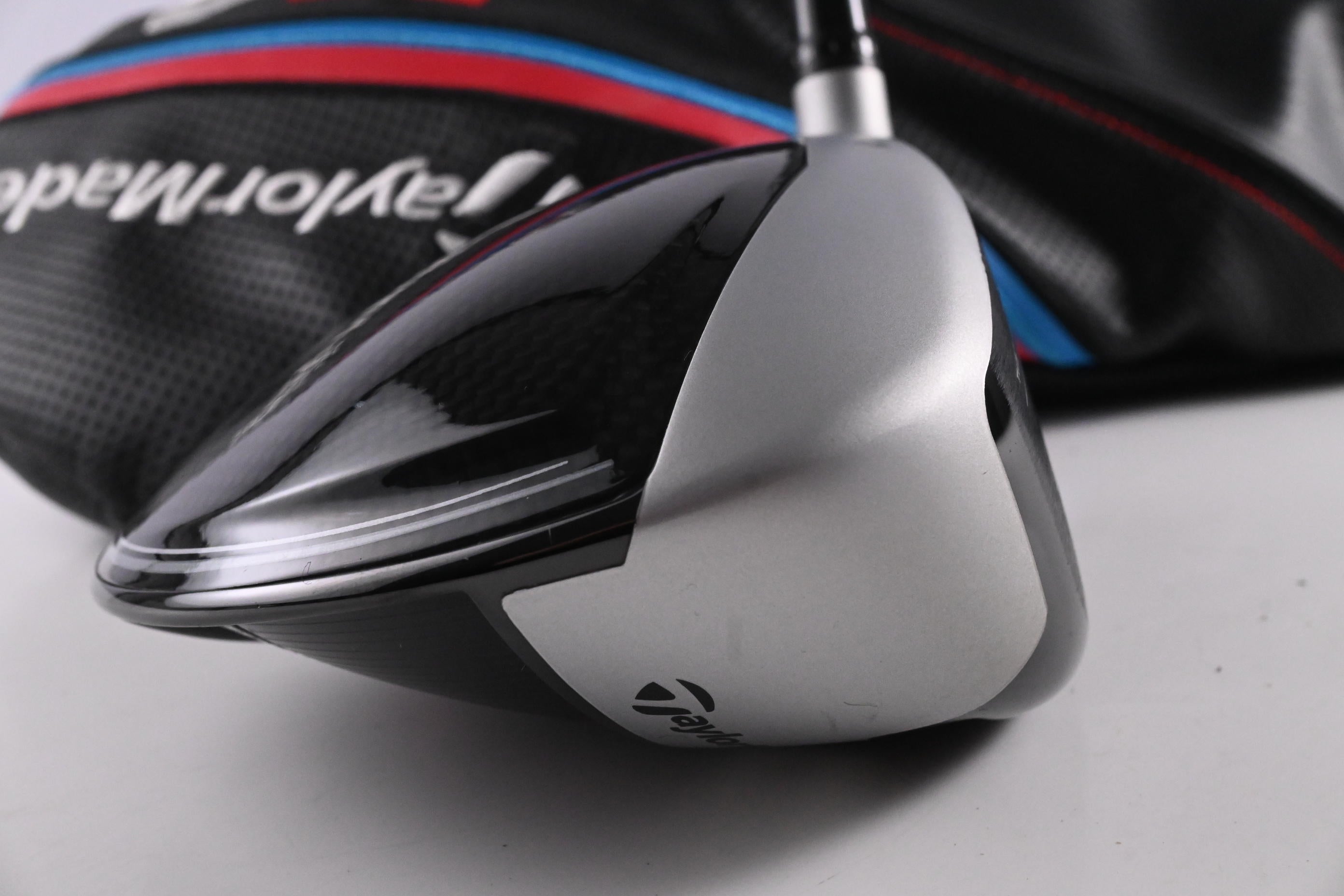 Taylormade M4 Driver / 10.5 Degree / Stiff Flex Fujikura Atmos Red 5 Shaft