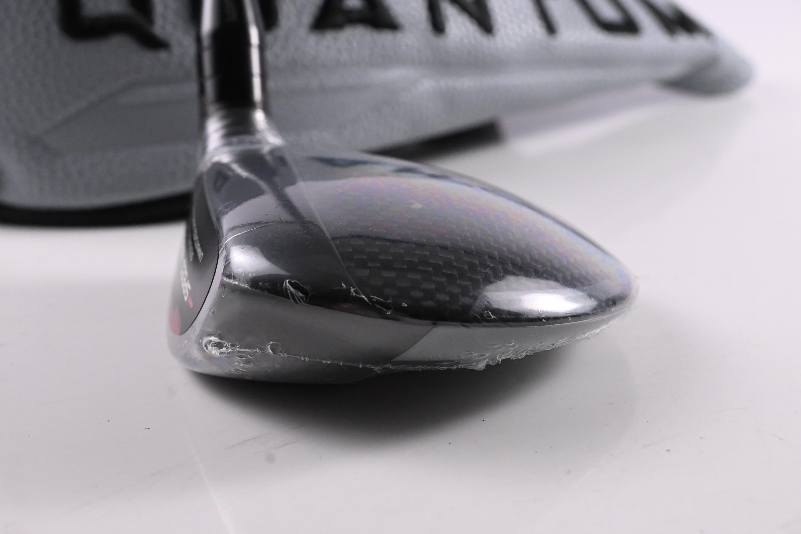Left Hand Callaway Quantum Max #5 Wood / 18 Degree / Regular Flex Denali Silver